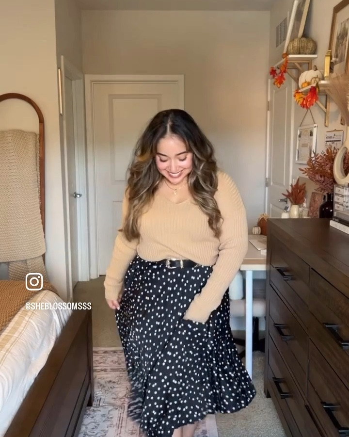 At this point, I’m literally pulling exact pieces from my closet 😂🤭. The real game-changer here? The sneakers! As a petite girl, high tops can make me look frumpy or even shorter, so low-top sneakers work best with a midi skirt. Also, instead of tucking in my sweater, I use a belt to crop it—no bulk, and you can drape the sweater over the belt for a stylish look!🫶🏼✨

Shop this inspo on my LTK OF COURSE ☺️
.
.
.
#ootd #pinterestinspired #fall2024 #falloutfits #falltrends

#LTKFindsUnder50 #LTKStyleTip #LTKSeasonal