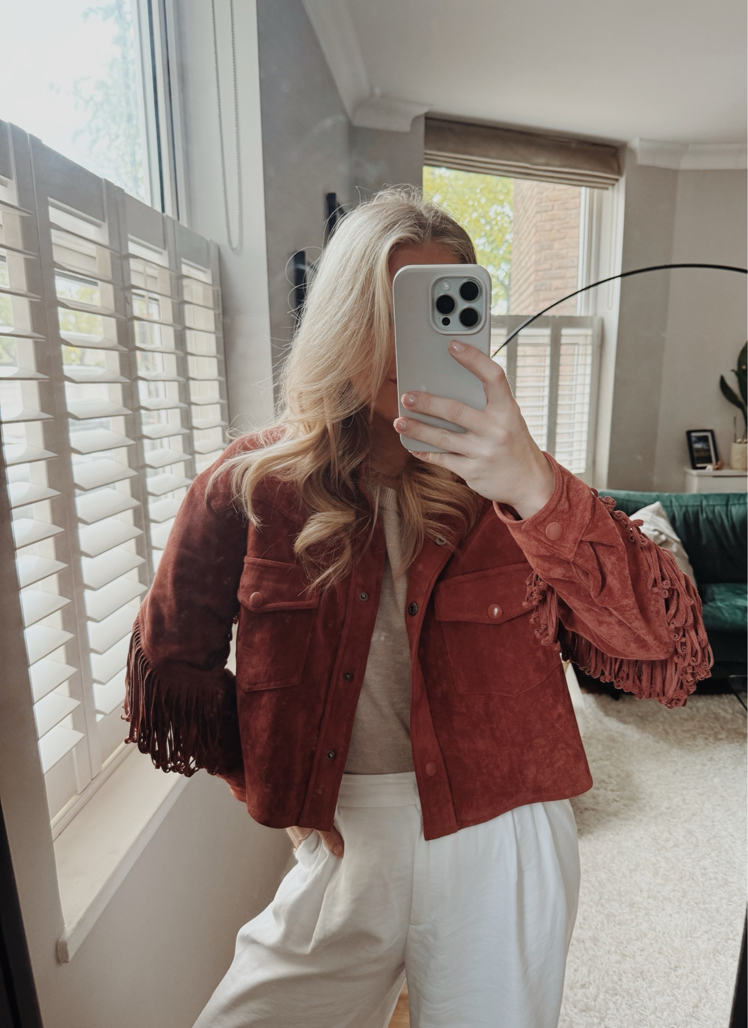 Sun’s out, so the suede jacket is too! Country, Nashville, western vibes but styled for work with white trousers and a knitted t-shirt 

#LTKworkwear #LTKeurope #LTKstyletip
