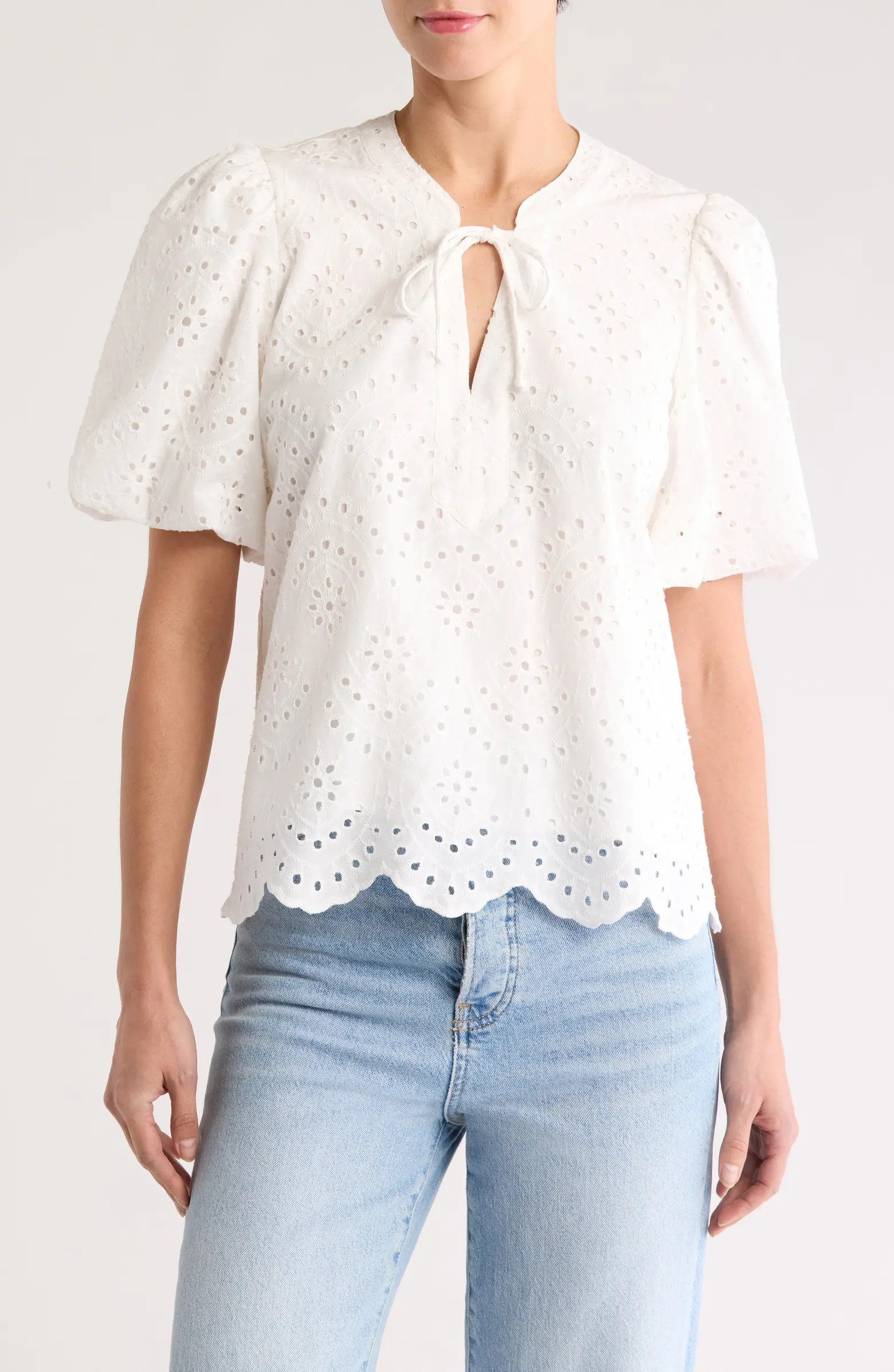 GIBSONLOOK Eyelet Bubble Sleeve Top | Nordstrom | Nordstrom