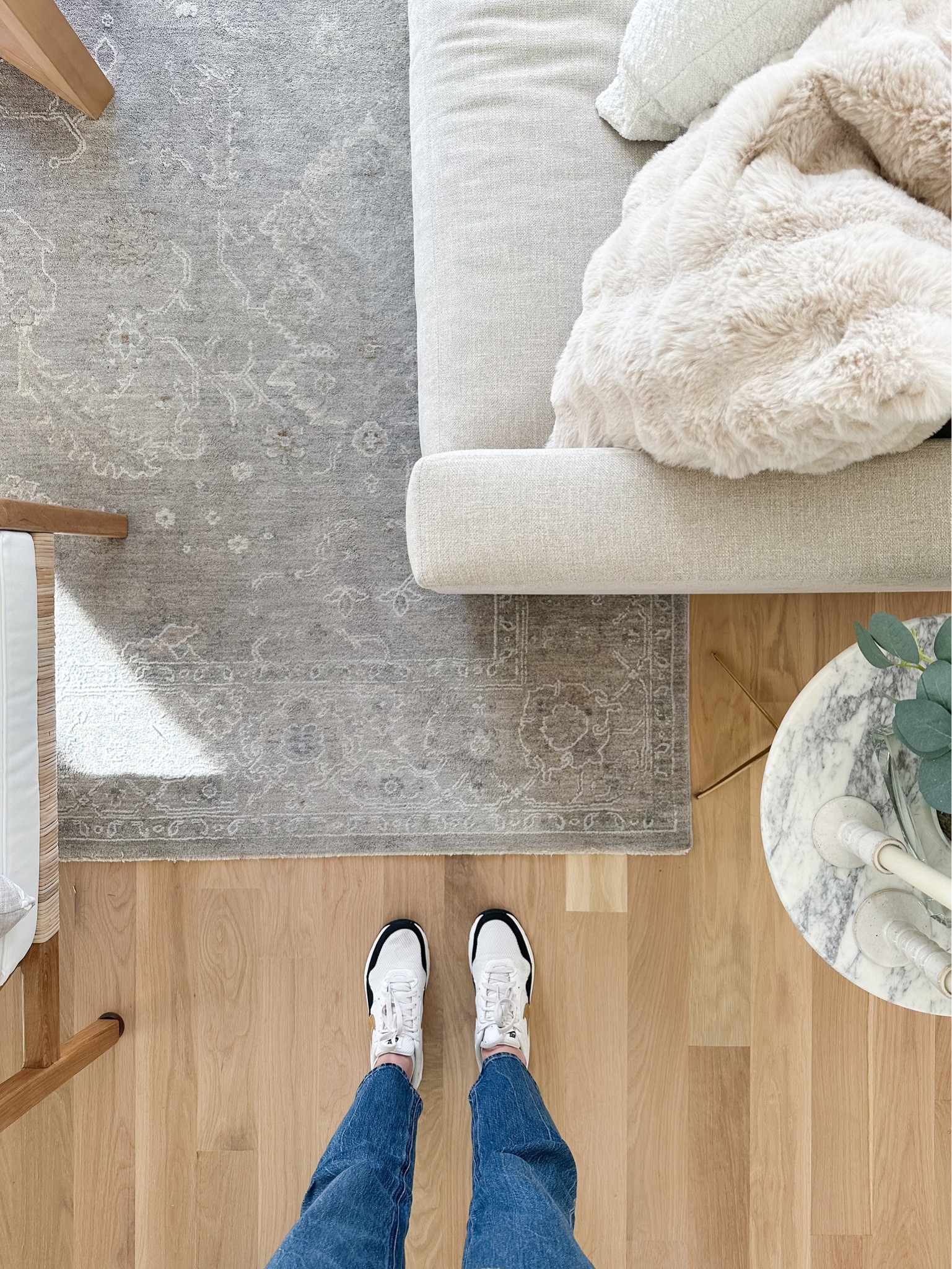 Living room rug, area rug, living room decor

#LTKhome #LTKfindsunder50 #LTKSeasonal