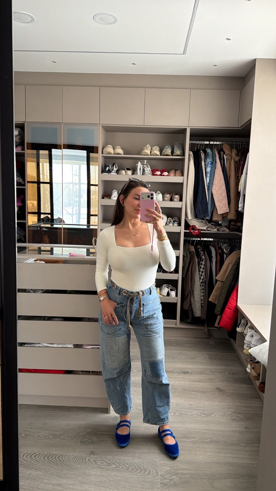 Top: M
Jeans: 26
Shoes: TTS


#LTKselfcare #LTKgrwm #LTKmomlife