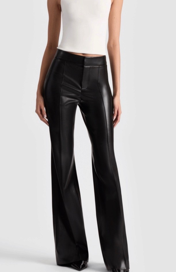 Updating my vegan leather pants!   Mine are really old and worn!  

#LTKOver40 #LTKSeasonal #LTKootd