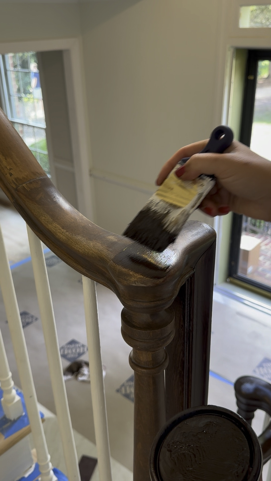 Gel stain 

#LTKHome