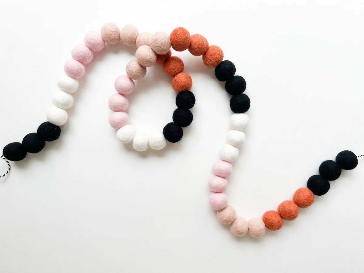 Halloween Magic Ombre Felt Ball Garland | Pearl & Jane