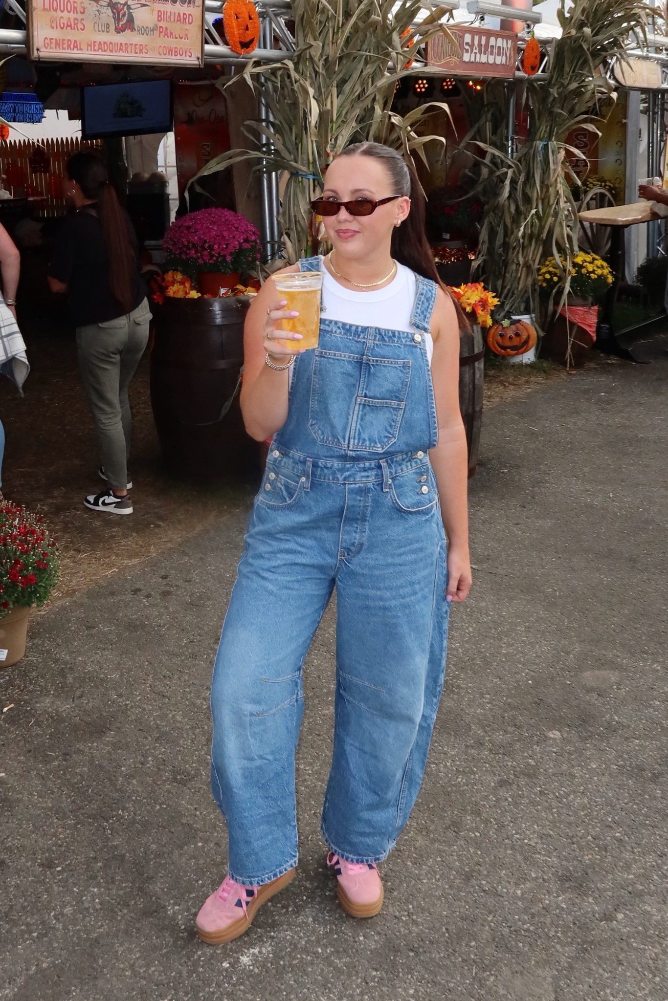 My new closet staple for fall - barrel jean overalls 😍👖

#wethefree #freepeople #barreloveralls #overalls 

#LTKMidsize #LTKStyleTip #LTKSeasonal