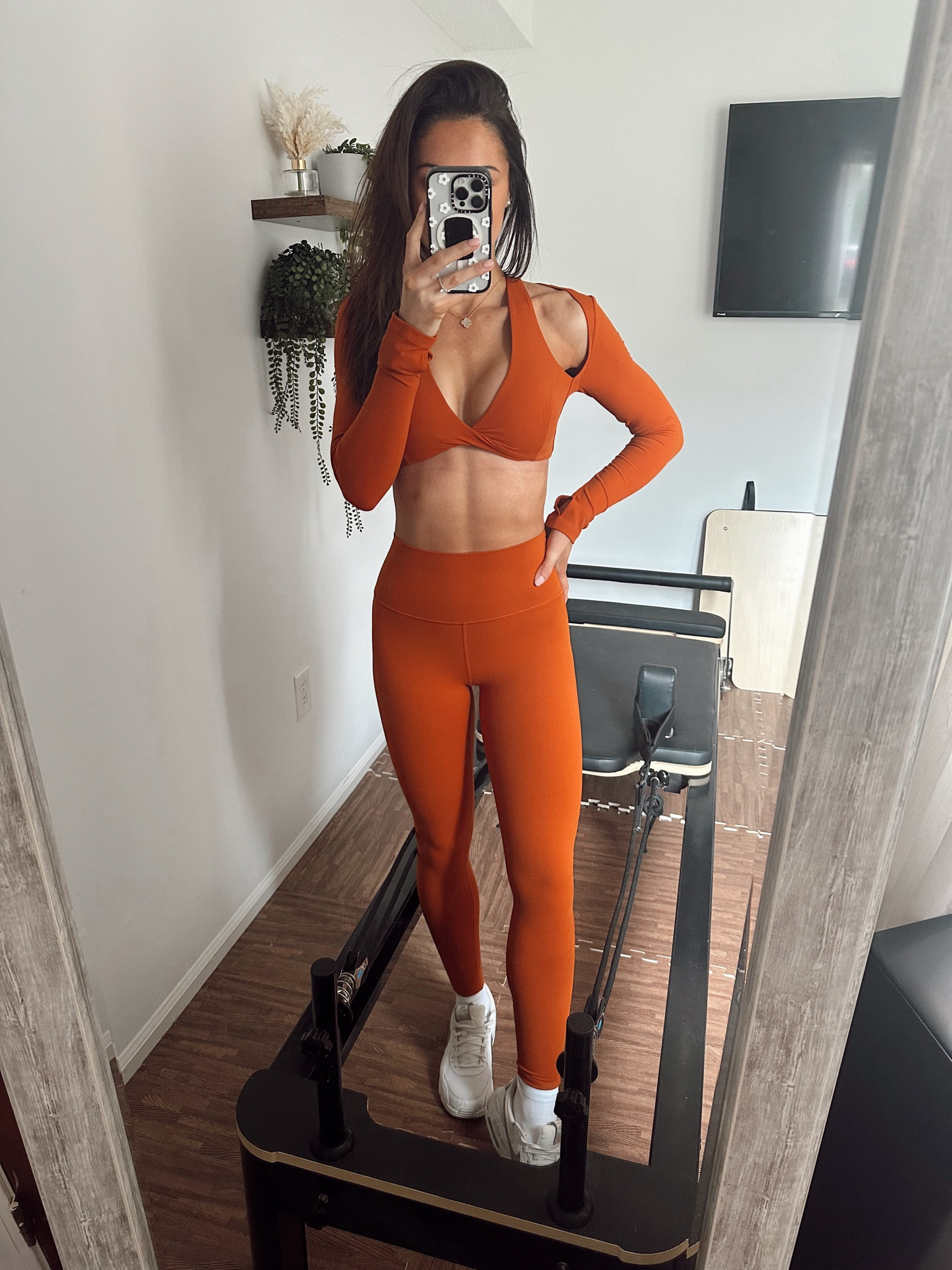 This set is so flattering from Wiskii Active and I can actually raise my arms (and even better, exercise!!) without the top flying off 😂 Bottoms are super compressive but in a supportive, non-constricting way. 10/10

#LTKActive #LTKGiftGuide #LTKstyletip