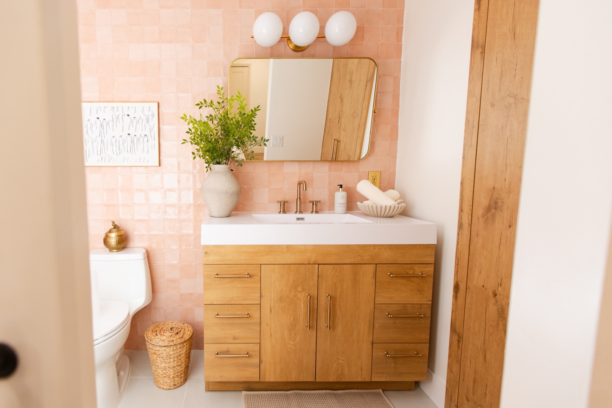 Shop our latest Bathroom Reno 
