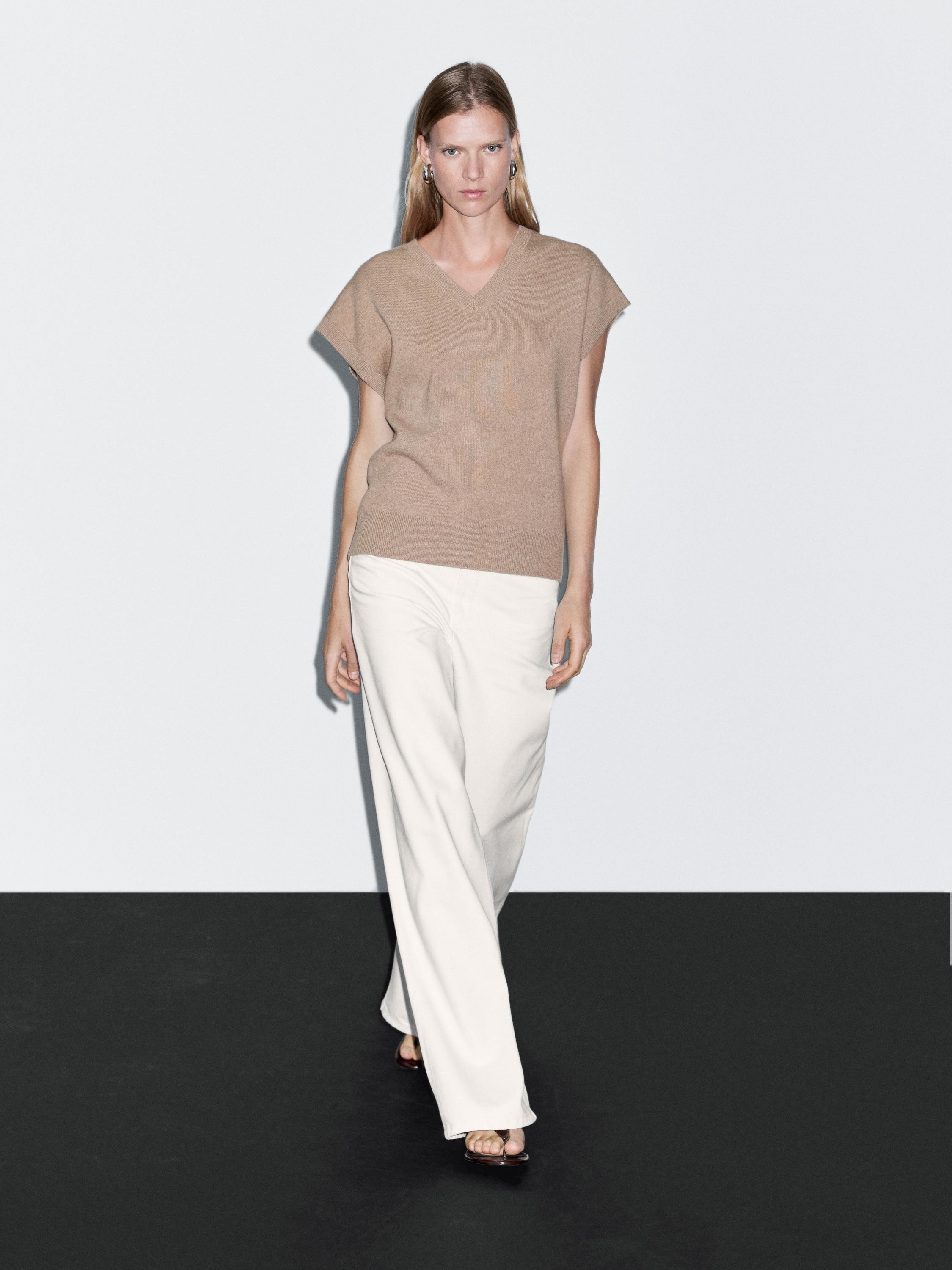 Wool blend knit vest | Massimo Dutti UK