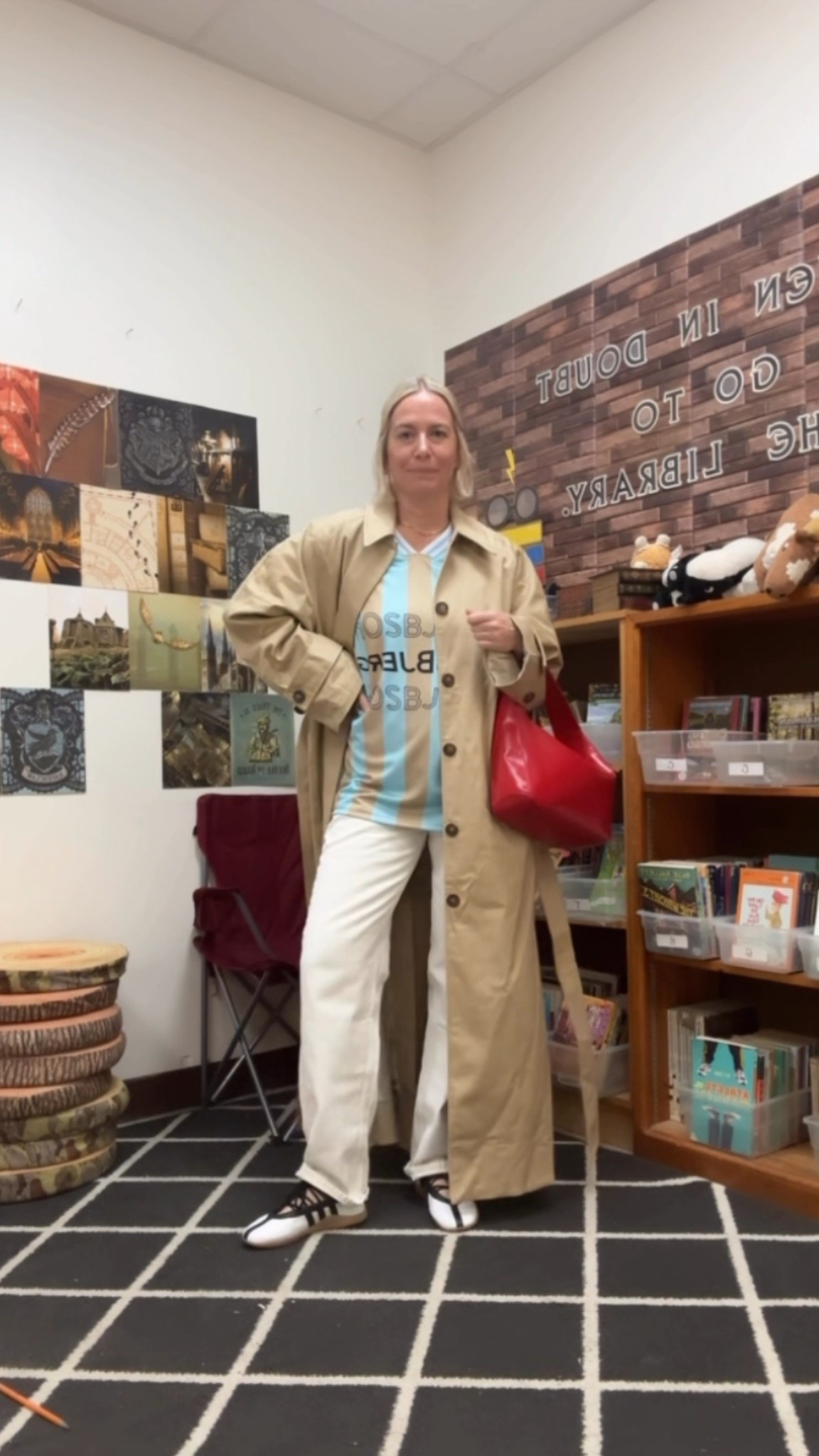 🤎🩵❤️

#LTKStyleTip #LTKOver40 #LTKSeasonal