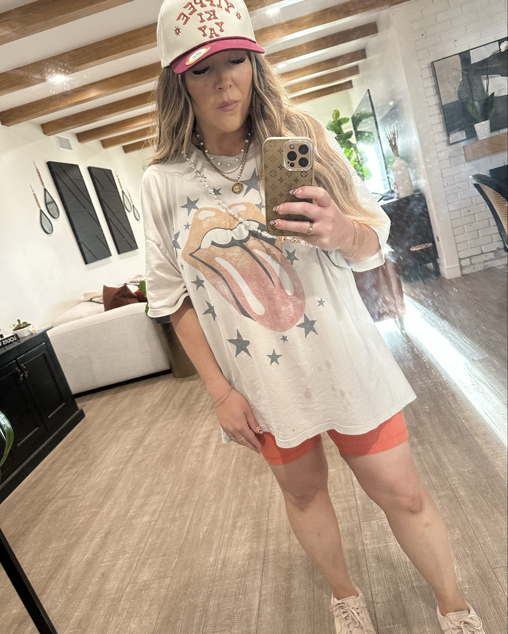 Ok so I found the cutest #castify dupe  
Pearl + gold accent crossbody chain for your phone. The best part is is that you can choose whatever phone case that you’d like! 

Amazon fashion. Target finds. Walmart finds. Target home. Amazon home. Walmart home. Arhaus. Restoration Hardware. Z gallerie. Old navy. Master bedroom. Master bathroom. Kids bedrooms. Kids clothing. Hairstylist. Toddler girl clothes. Baby boy clothes. Mom jeans. Postpartum fits. Working mom fits. Hairstylist outfits. Target style. Athletic wear. Gifts for her. Gifts for him. Farmhouse decor. Modern house decor. Traditional decor. Traditional home. Contemporary home decor. Living room. Kitchen decor. Bedroom. Dresses. SHEIN. Wedding guest. Bridesmaids. Pottery barn. Amazon finds. Luxury home. Nursery decor. Budget friendly. Men’s fashion. Gifts for him. Gifts. Gifts for her

#LTKStyleTip #LTKActive #LTKFindsUnder50