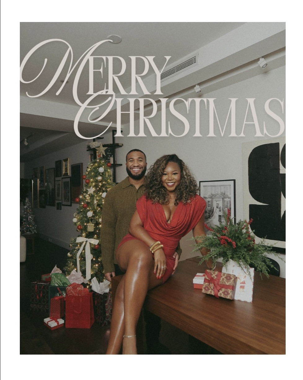 Merry Christmas!! ❤️✝️🎄✨

I am wearing a large and Cree’s top is linked running TTS. Perfect shirt for the men 😍