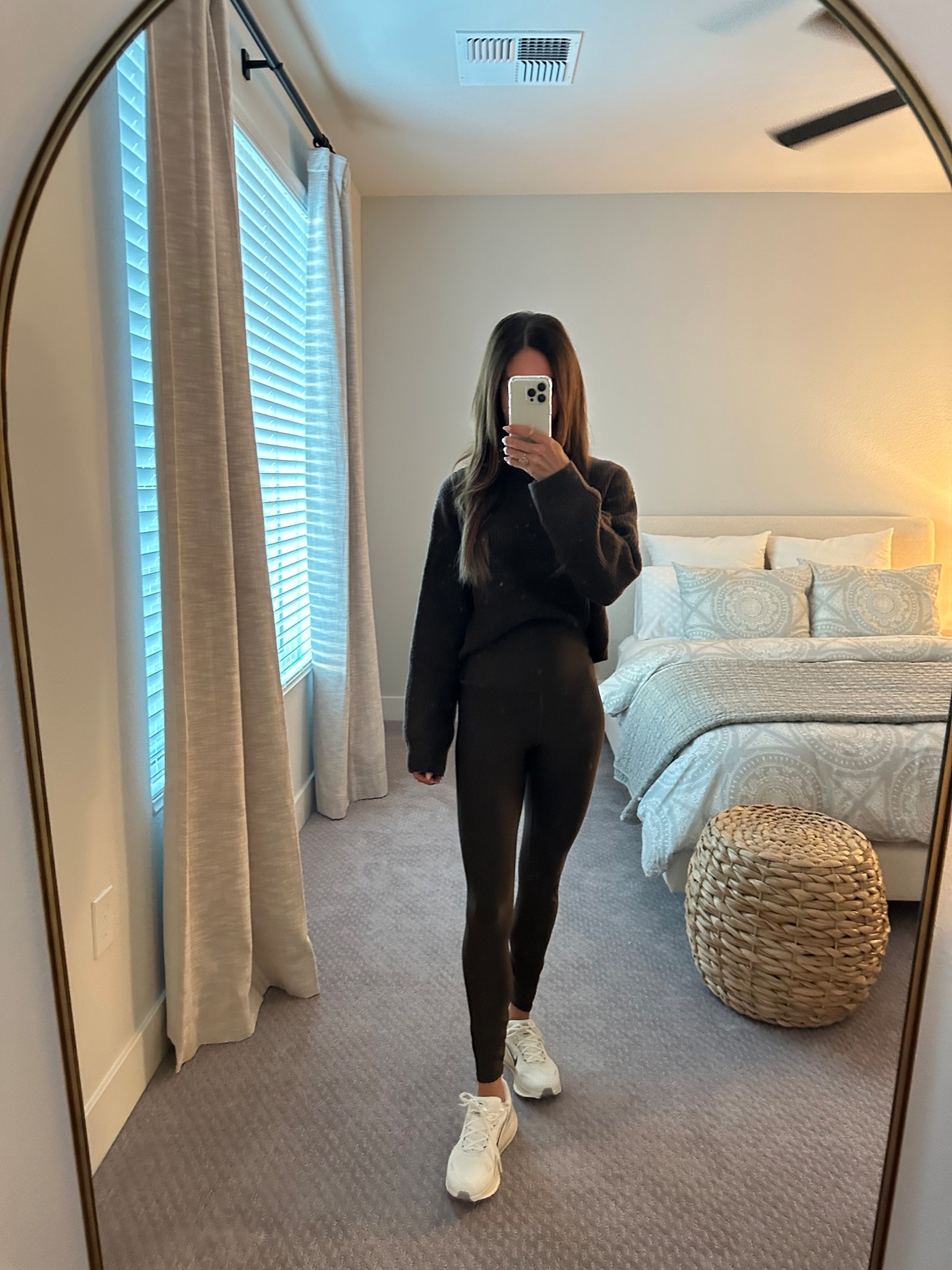 Wearing xs in leggings and sweater espresso color 🤎

#LTKStyleTip 

#LTKOver40