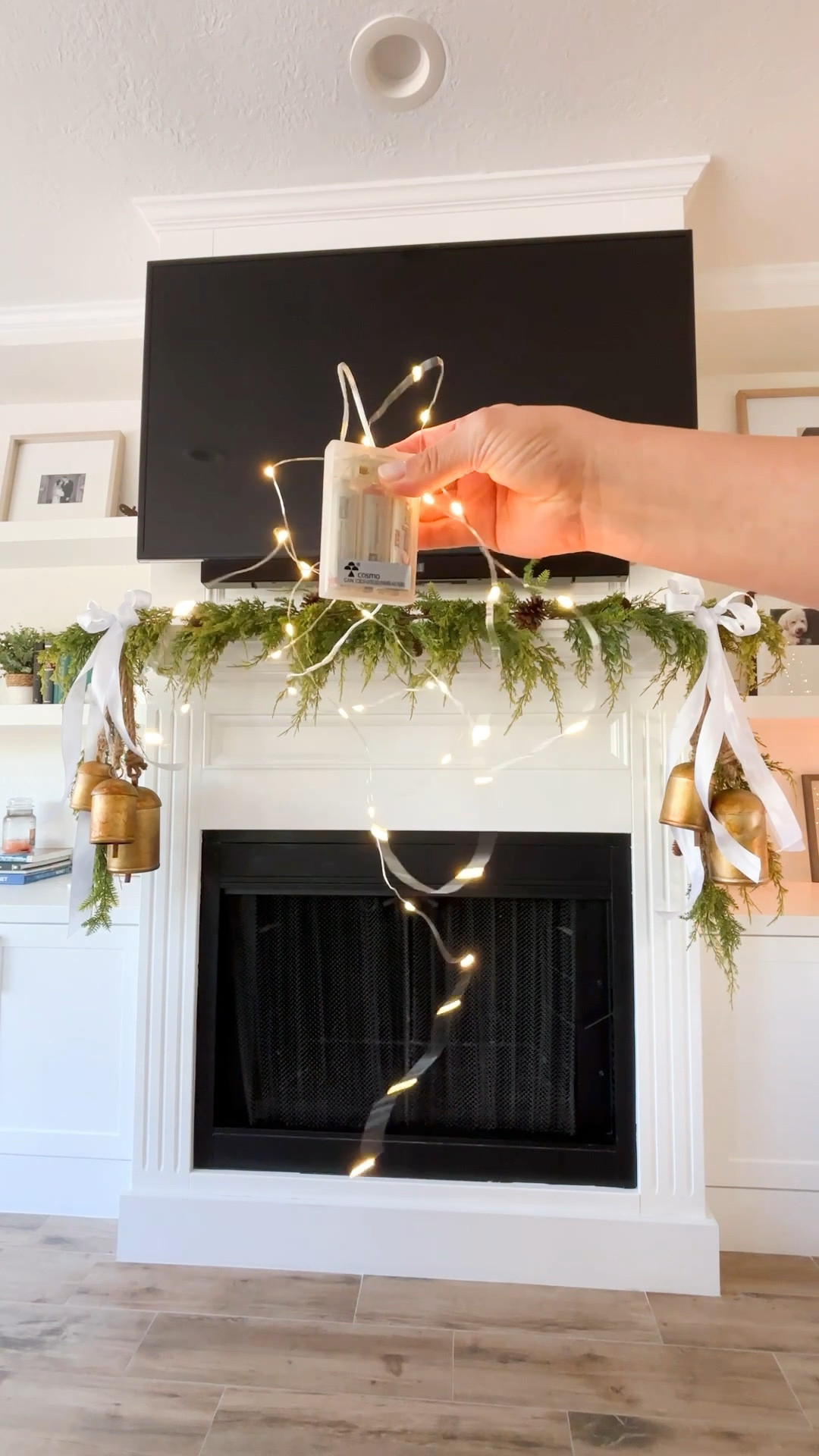 Christmas decor
Garland 
Holiday 


#LTKFindsUnder50 #LTKSeasonal #LTKHoliday