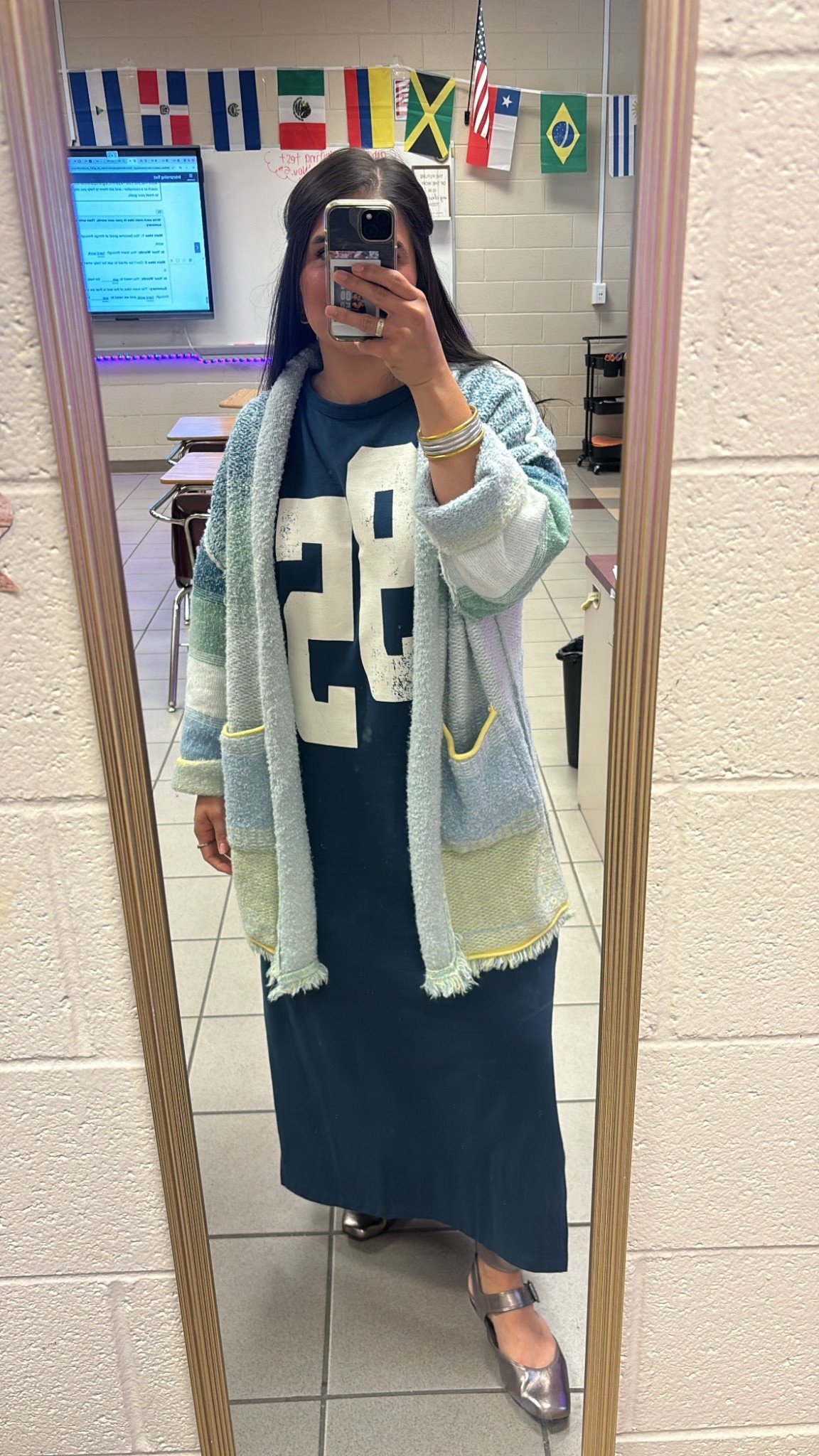 Cardigan is from Three Bird Nest!! Use code LAINIEESBER for money off your next purchase!! 