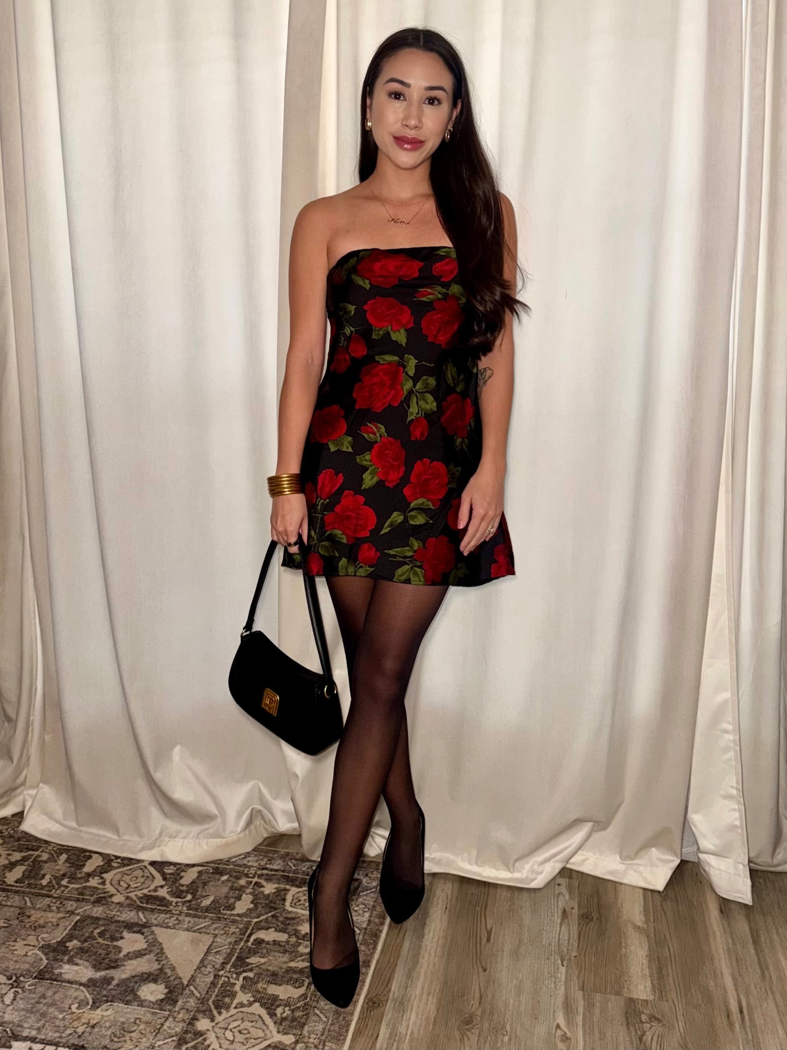 The most perfect dress for Valentine’s Day! 🌹 fits true to size, wearing a SMALL


#LTKPetite #LTKootd