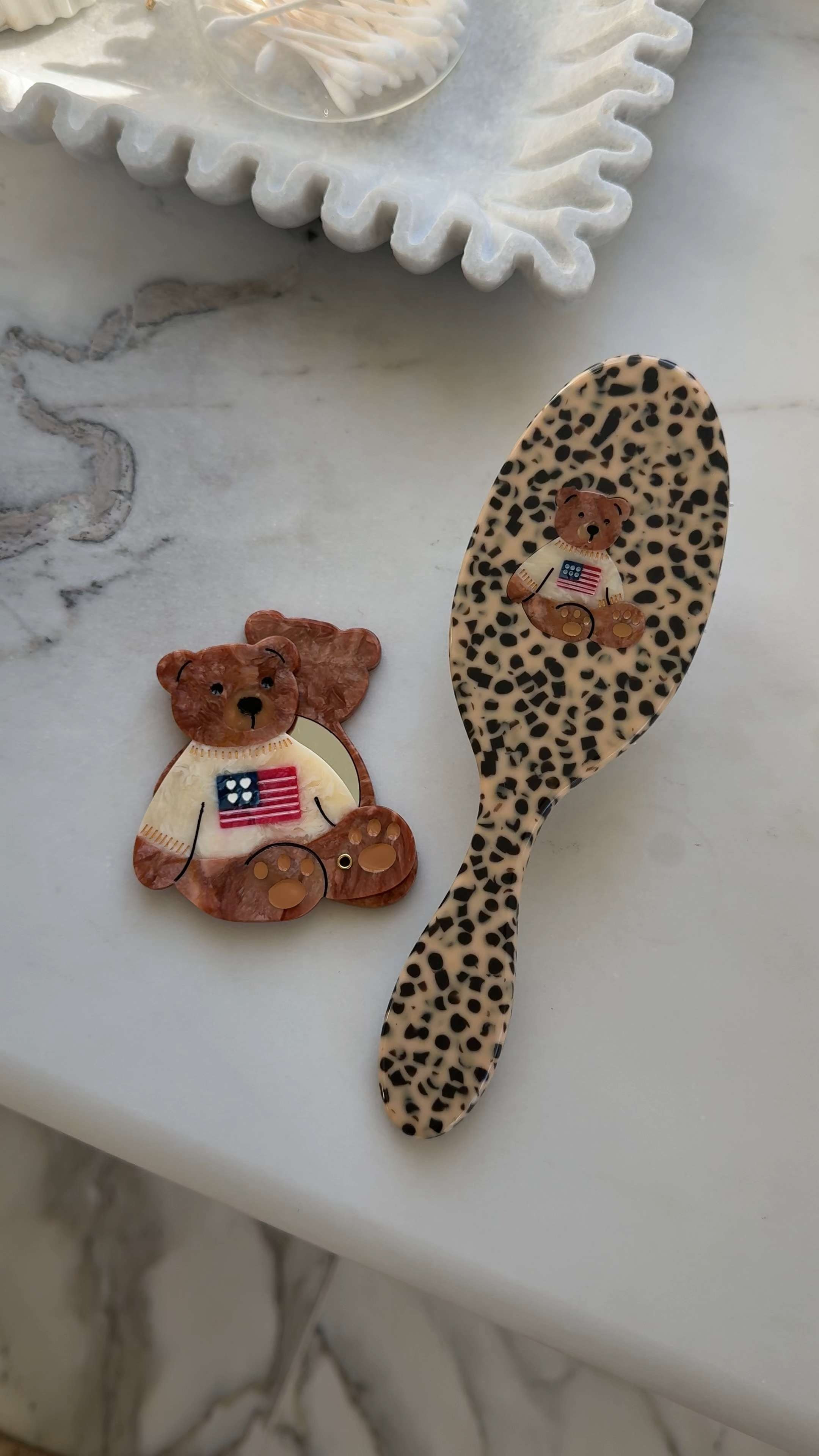 The cutest stocking stuffers ever!! 

hair brush, hair clip, stocking gifts 

 #LTKGiftGuide #LTKHoliday #LTKFindsUnder50