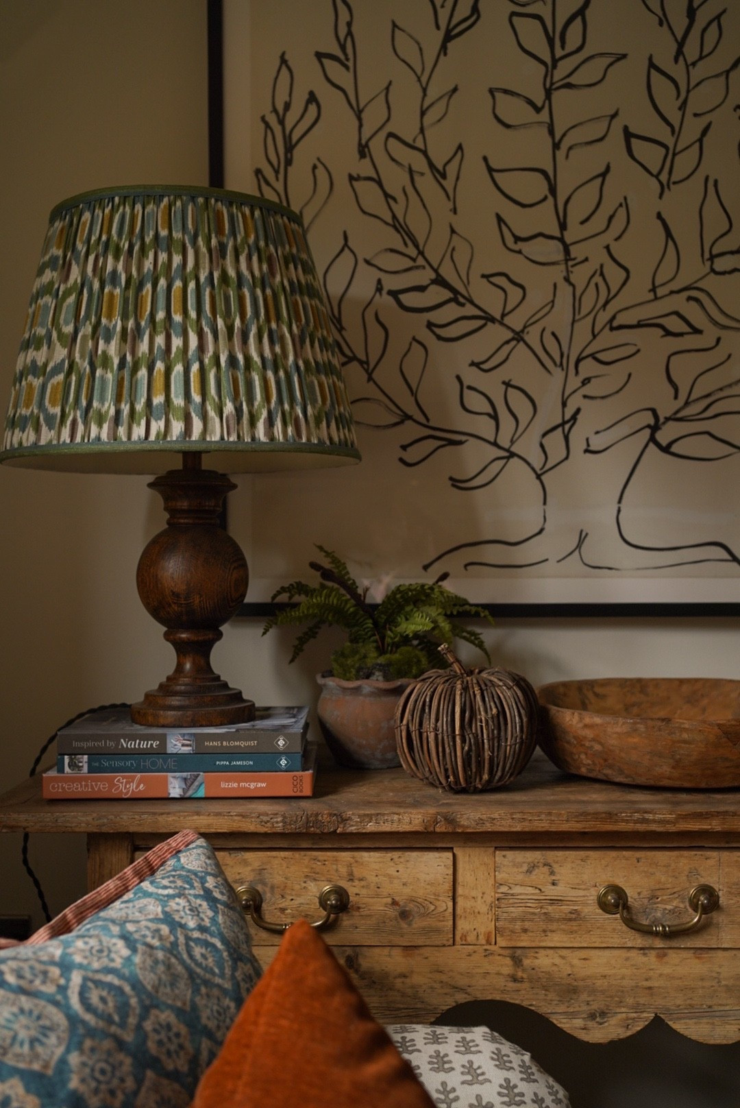 Autumn styling is creeping in at home 

#LTKautumn #LTKhome #LTKuk