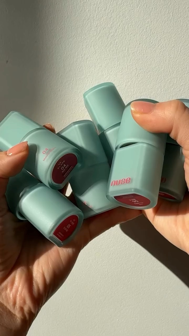 @nuse_global mousse liptual swatches!!! First time I actually love every single shade from a collection💘 #lipswatch #lipmousse #kbeauty #liptint #nuse