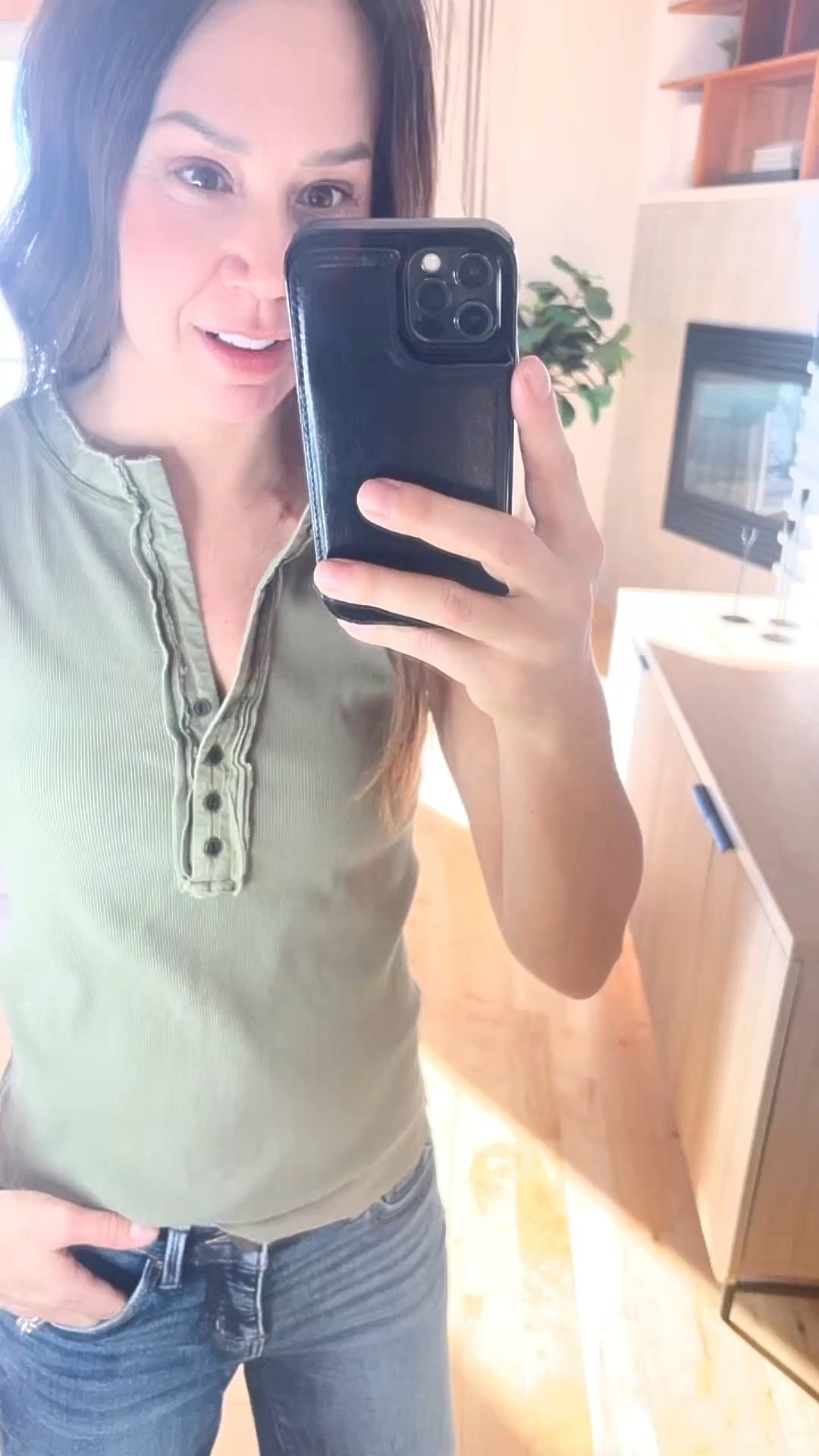 Basics that aren’t boring as we transition into spring! 

Tank: small
Jeans 24