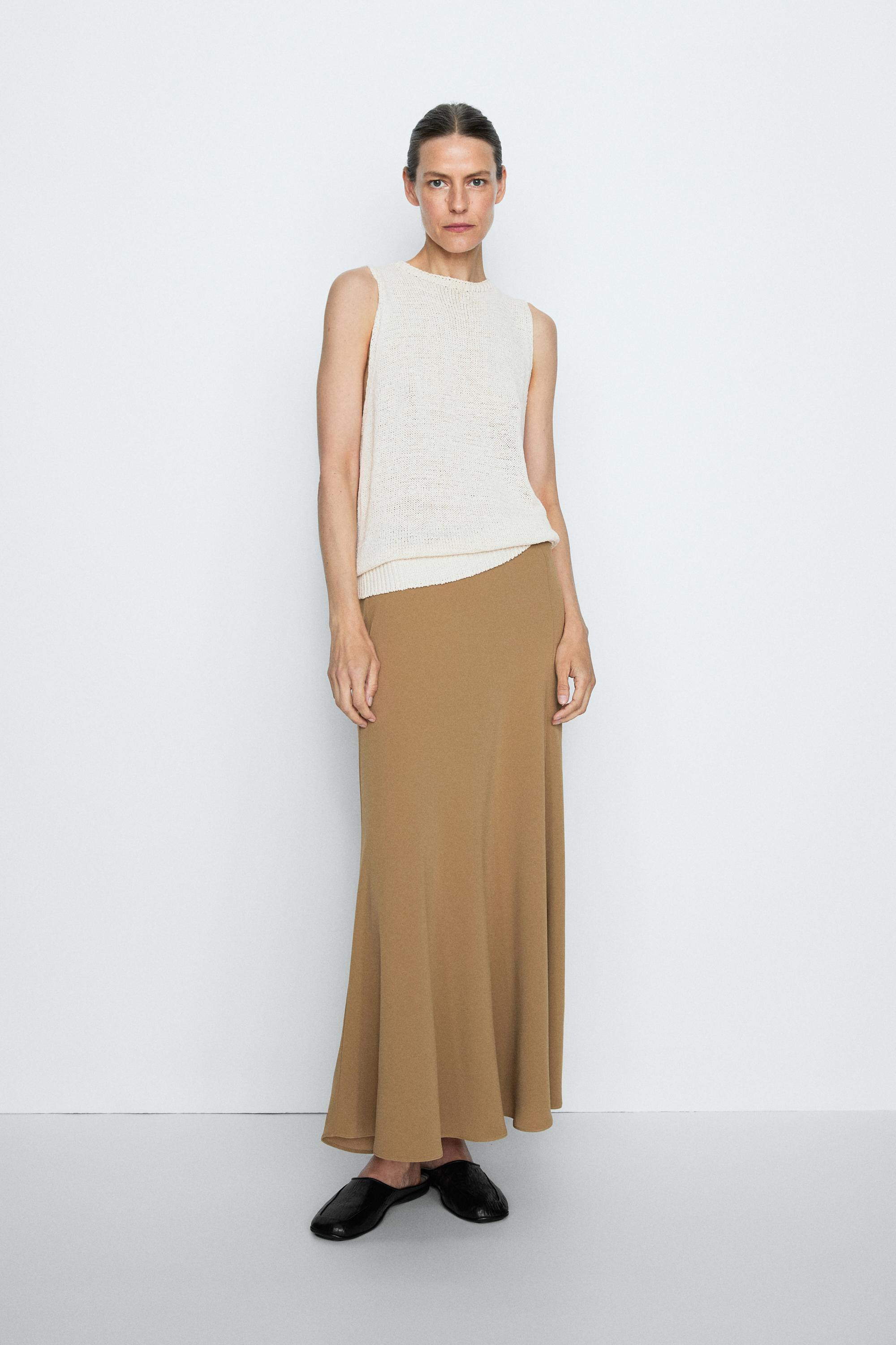 Flie\u00dfender ausgestellter Midirock \u2013 STUDIO | Massimo Dutti DE