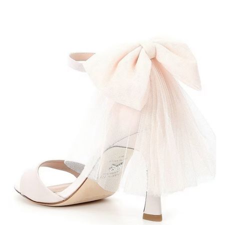 Bridal heels 


#LTKHoliday #LTKshoecrush