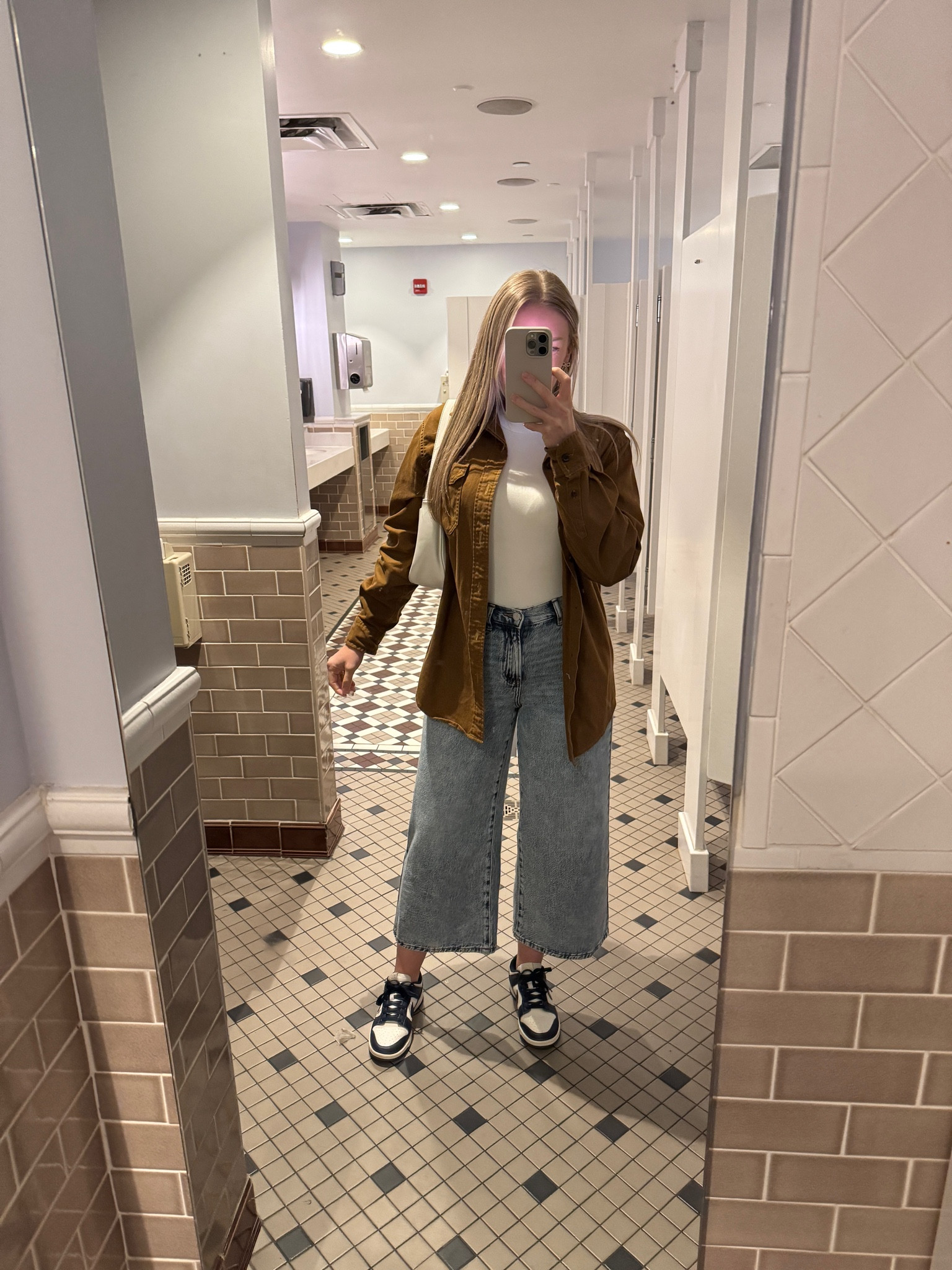 Casual date night outfit #nikedunks 

#LTKStyleTip