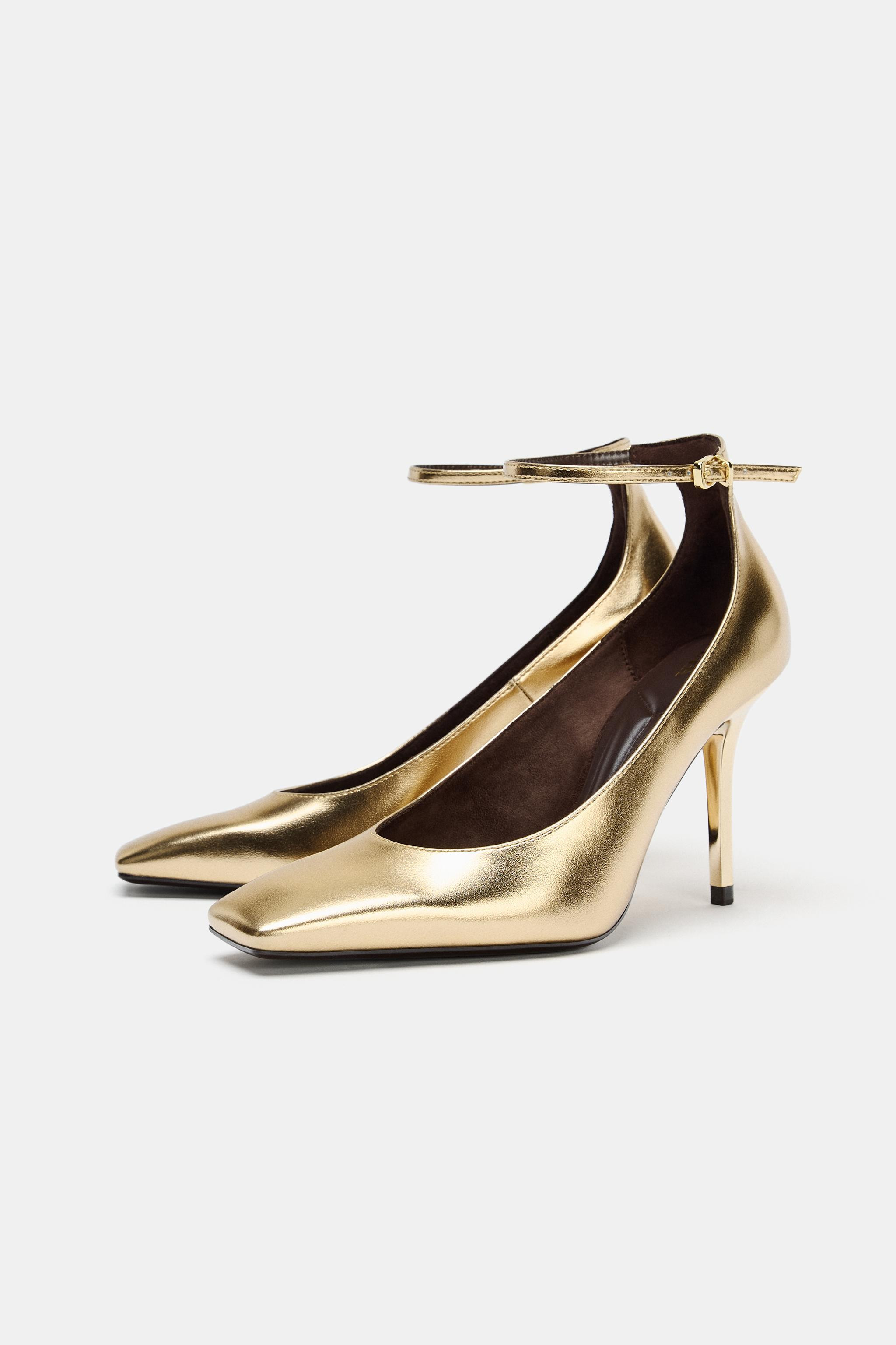METALLIC EFFECT HEELS | Zara US