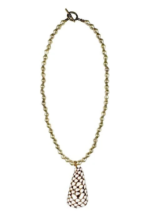 Metal Shell Necklace | Silver | Twine & Twig