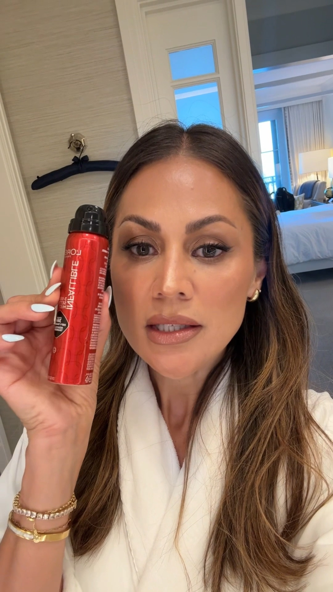 For that allllll night lasting makeup , this setting spray is all you need!! 100/100

#LTKgrwm