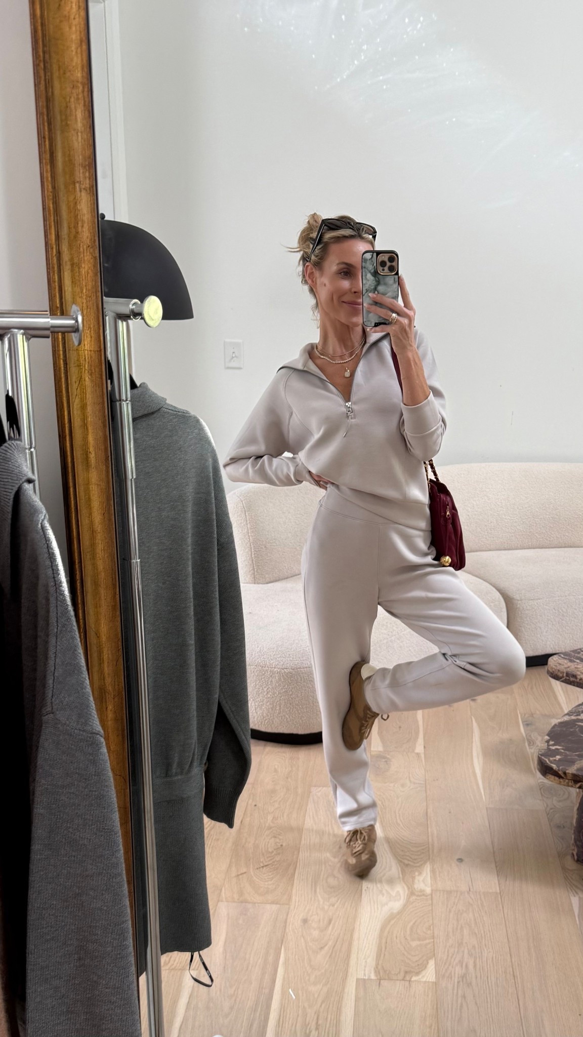 Drop off ootd 🤎🤎

#LTKFallSale #LTKSeasonal #LTKFindsUnder100