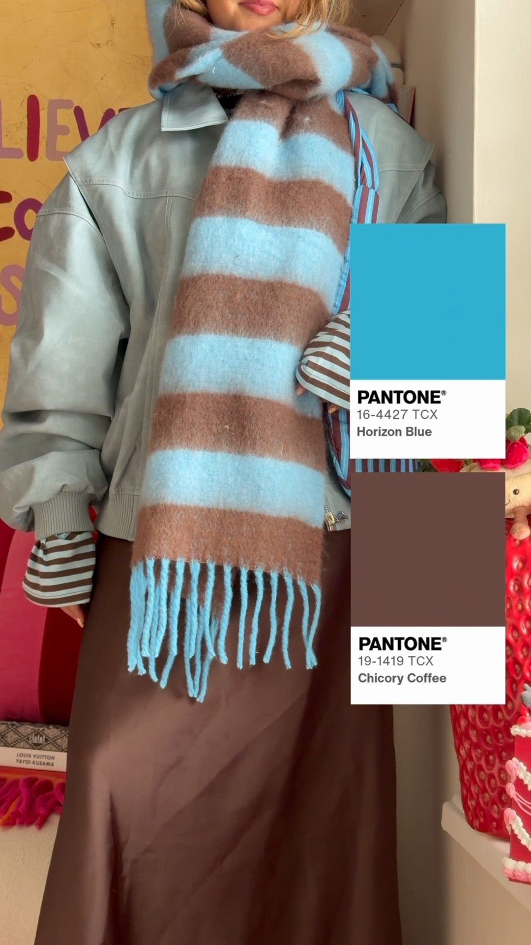 When neutral meets colour 🫐🐻
Bag is Damson Madder 

#LTKautumn #LTKwinter #LTKeurope