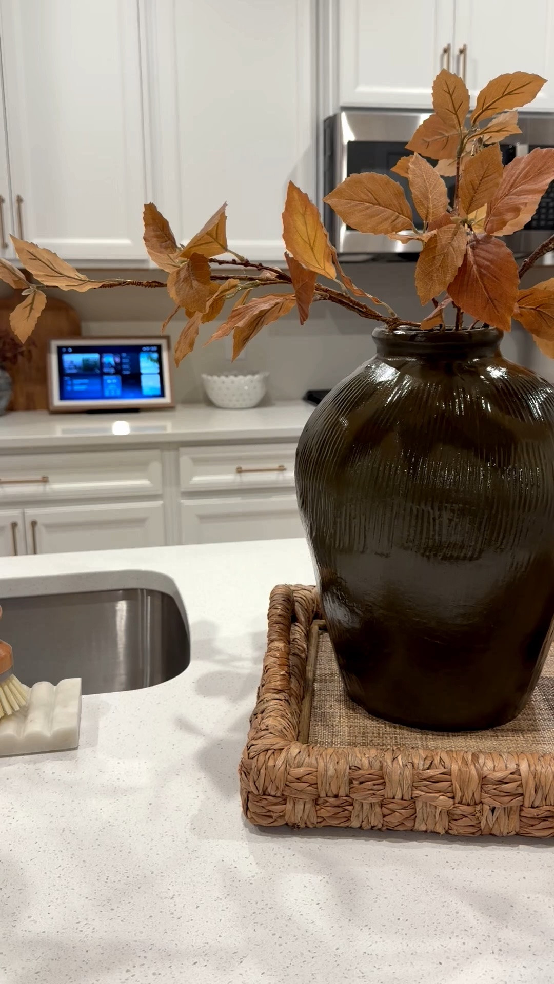 Island decor, island arrangement, fall arrangement, marble candle, fall stems

#LTKSaleAlert #LTKSeasonal #LTKHome
