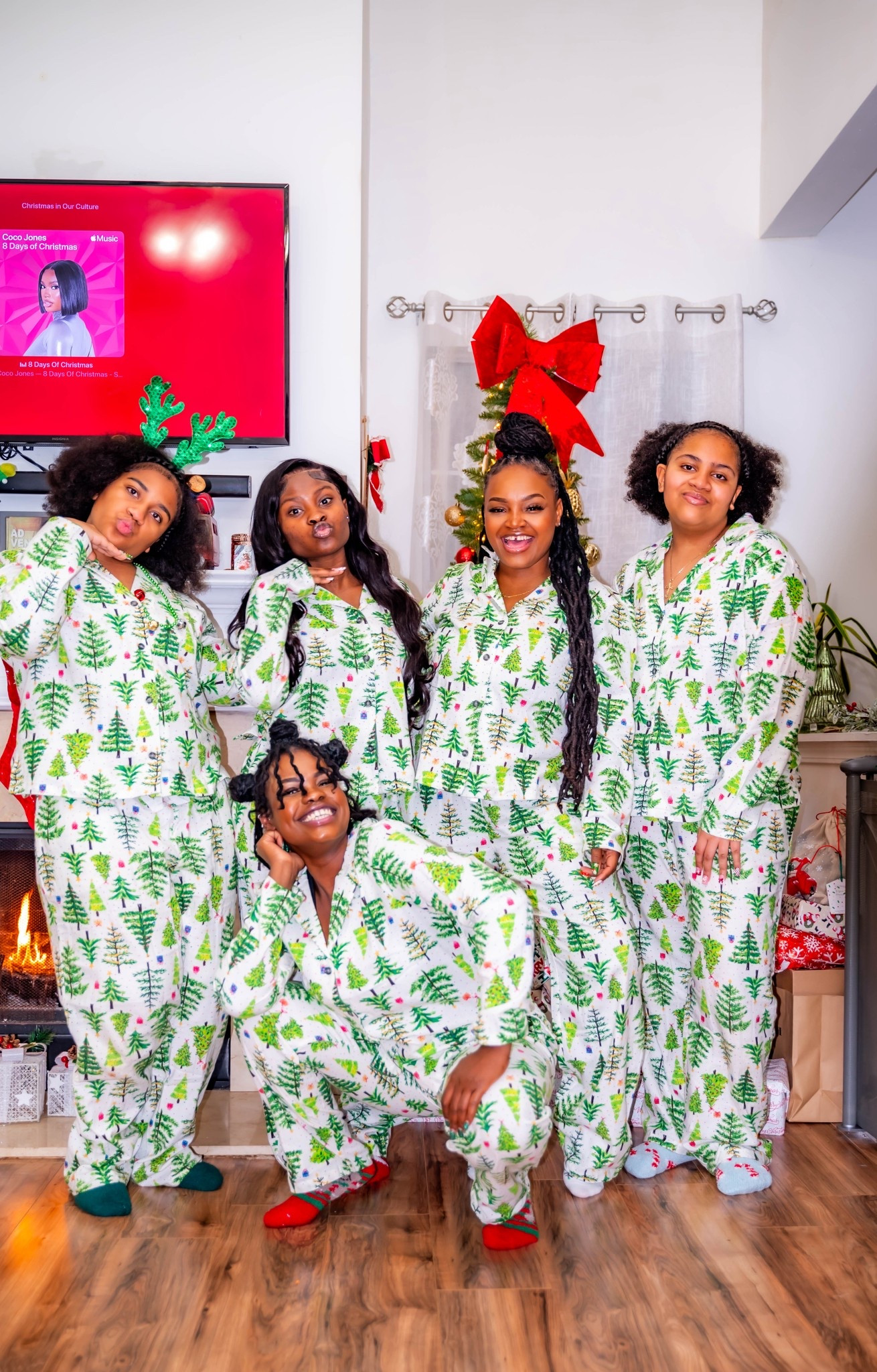 Future-you will be SO happy you grabbed these 🎄👀
ALL Old Navy Christmas pajamas are on sale, making it the perfect time to buy for next year without the rush.
I linked all my favorite Old Navy PJ finds on LTK so you can shop smart and stay ahead.

#oldnavysale #christmaspjs #afterchristmasdeals #holidayplanning #familypajamas #matchingpjs #LTKholiday #LTKfamily #LTKfashion #LTKkids #LTKfinds #LTKsale #shoppingfavorites #onlineshopping #ShoppingWithPriiincesss #Atlantamom #AtlantaCreator #Atlantacontentcreators

#LTKGiftGuide #LTKHoliday #LTKSaleAlert