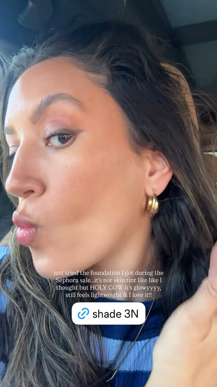 just tried the foundation I got during the Sephora sale…..it’s not skin tint like like I thought but HOLY COW it’s glowyyyy, still feels lightweight & I love it!!

#LTKSaleAlert #LTKBeauty