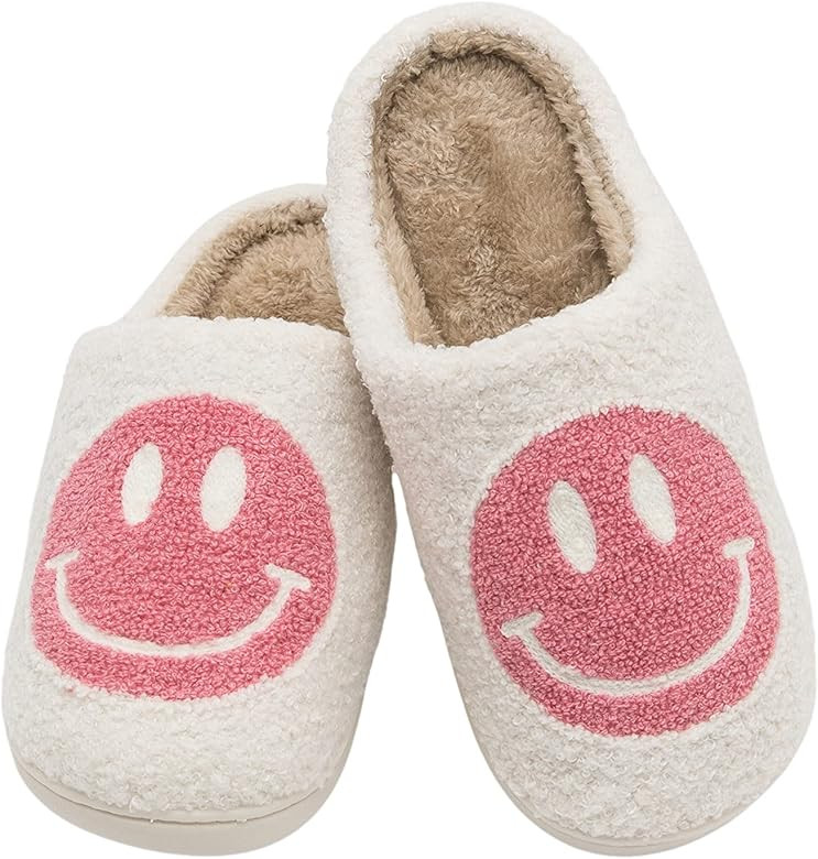 Amazon.com | CHATTE Retro Smiley Face Comfort Indoor Outdoor Cozy Trendy Slip-On Slipper… (PINK... | Amazon (US)