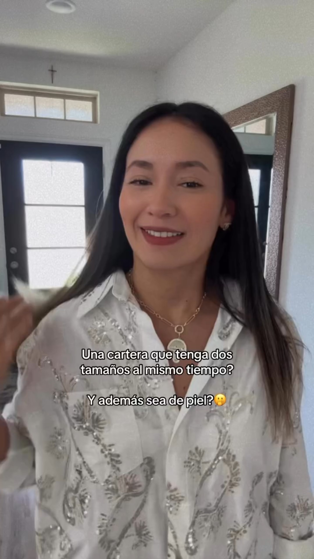Lista para una cartera con dos tamaños en uno?🤯🫢👇🏼

Si! Si es posible!😍

Nuestra cartera Sarah, viene desde Florencia, Italia, para hacer tu vida más fácil y fashion😍 con envío gratis❤️✨súper ligera, 100% piel!

Comenta LINK para verla en la pagina web✨📌

Afterpay✅

  
midsize vacation outfits, packing list must-haves, travel outfits, summer airport outfit, lake outfit, affordable vacation fashion, travel tote bag, midsize summer fashion, vacay ootd, summer wardrobe, midsize dresses, summer outfit ideas, casual to wedding guest dresses, everyday dresses, special occasion style, affordable dresses, size inclusive fashion, summer date night dress, event dress picks, vacation-ready dresses, country concert dresses, summer wardrobe 

 #affordablestyle #over30style #summeroutfit