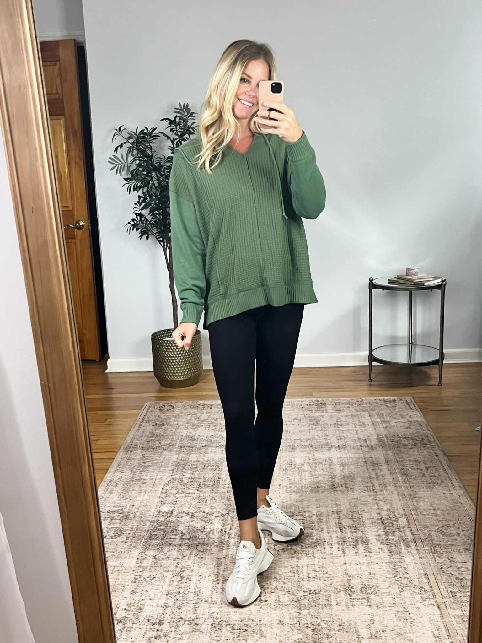 Super cute waffle knit top! Wearing size medium. Available in 4 colors. Legging friendly 

#LTKFind #LTKsalealert #LTKunder50