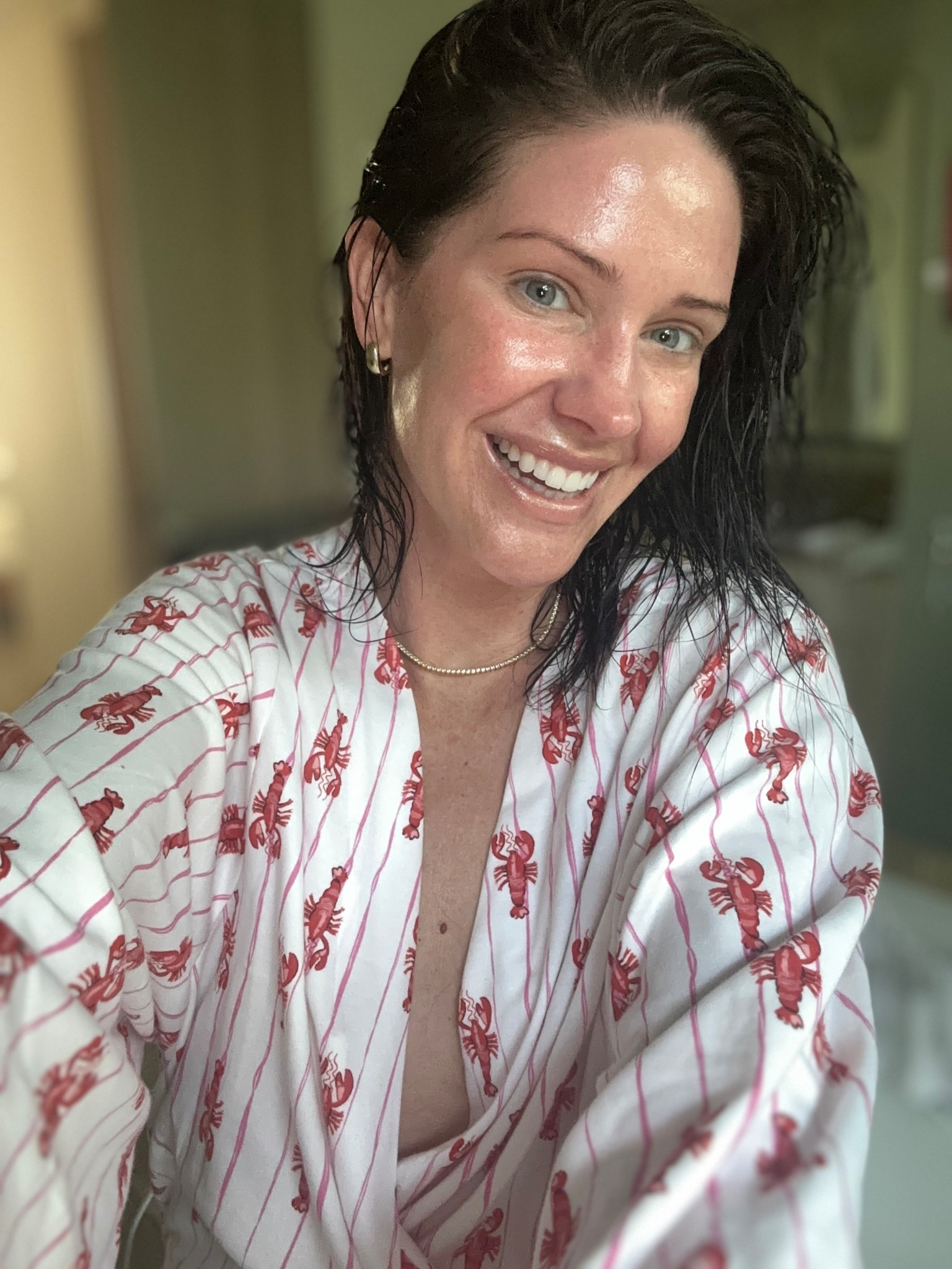 The most fun summer robe! Lobsters. 🦞 I have the small/medium. It’s 38% off!

#LTKStyleTip #LTKFindsUnder50 #LTKSaleAlert