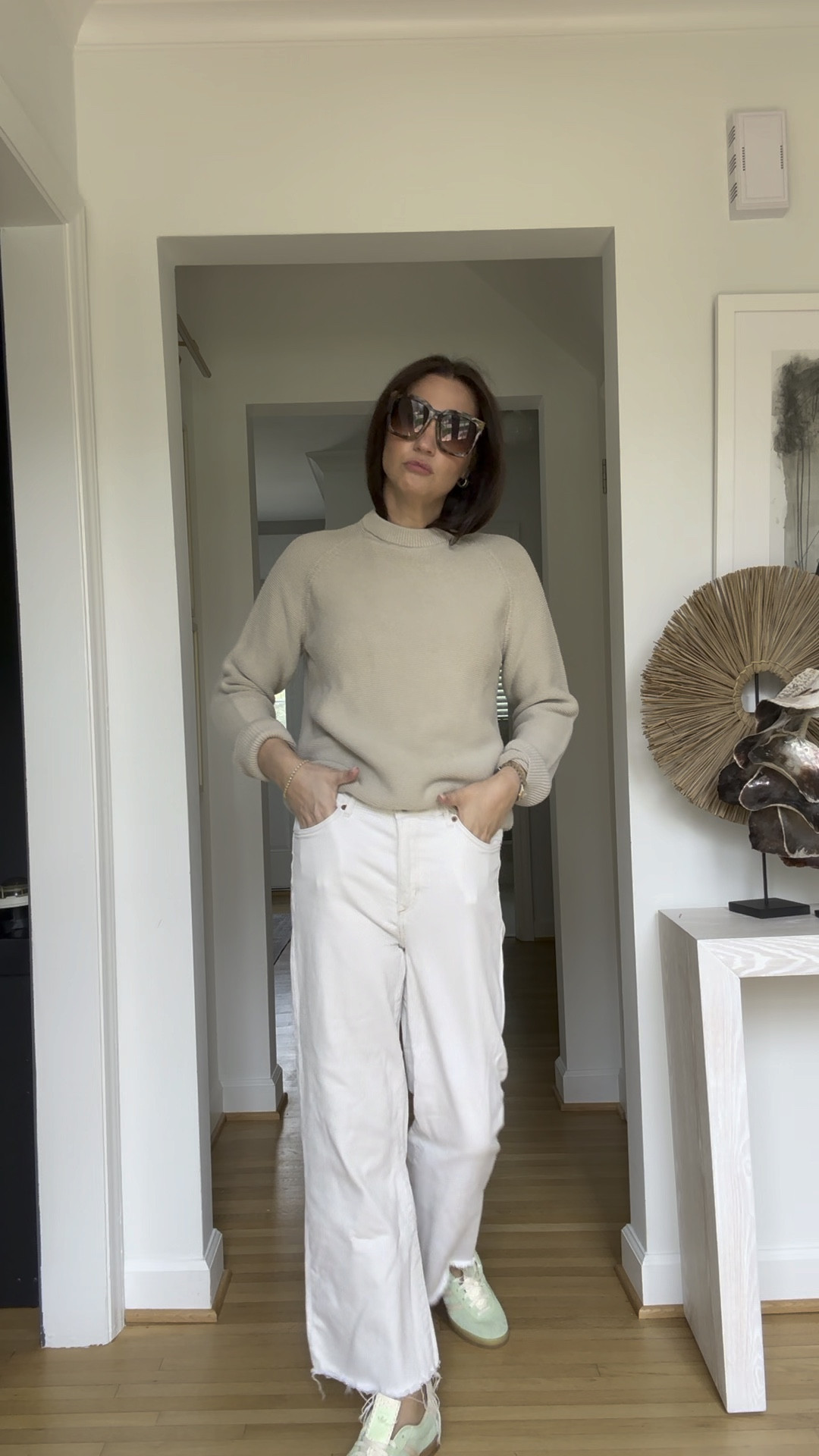 Mom on the go look 
