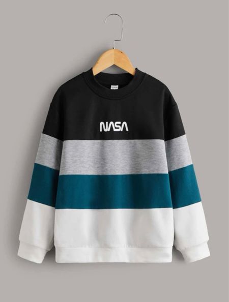Boy’s NASA sweatshirt 

#LTKfit #LTKSeasonal #LTKkids