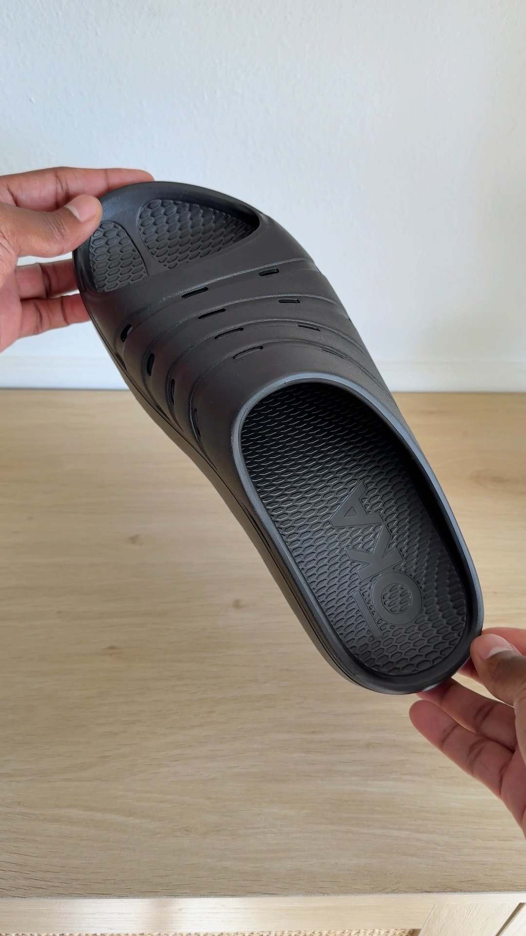 After hours of sprints, cuts, and jumpers, the first step into my Oka slides hits different. That custom recovery foam? It’s not just soft—it’s smart. Deep heel cups distribute pressure. A wide toe box gives your feet room to breathe. You don’t need a massage when your slides work this hard. @okarecovery #okarecovery 

#LTKActive #LTKMens #LTKShoeCrush