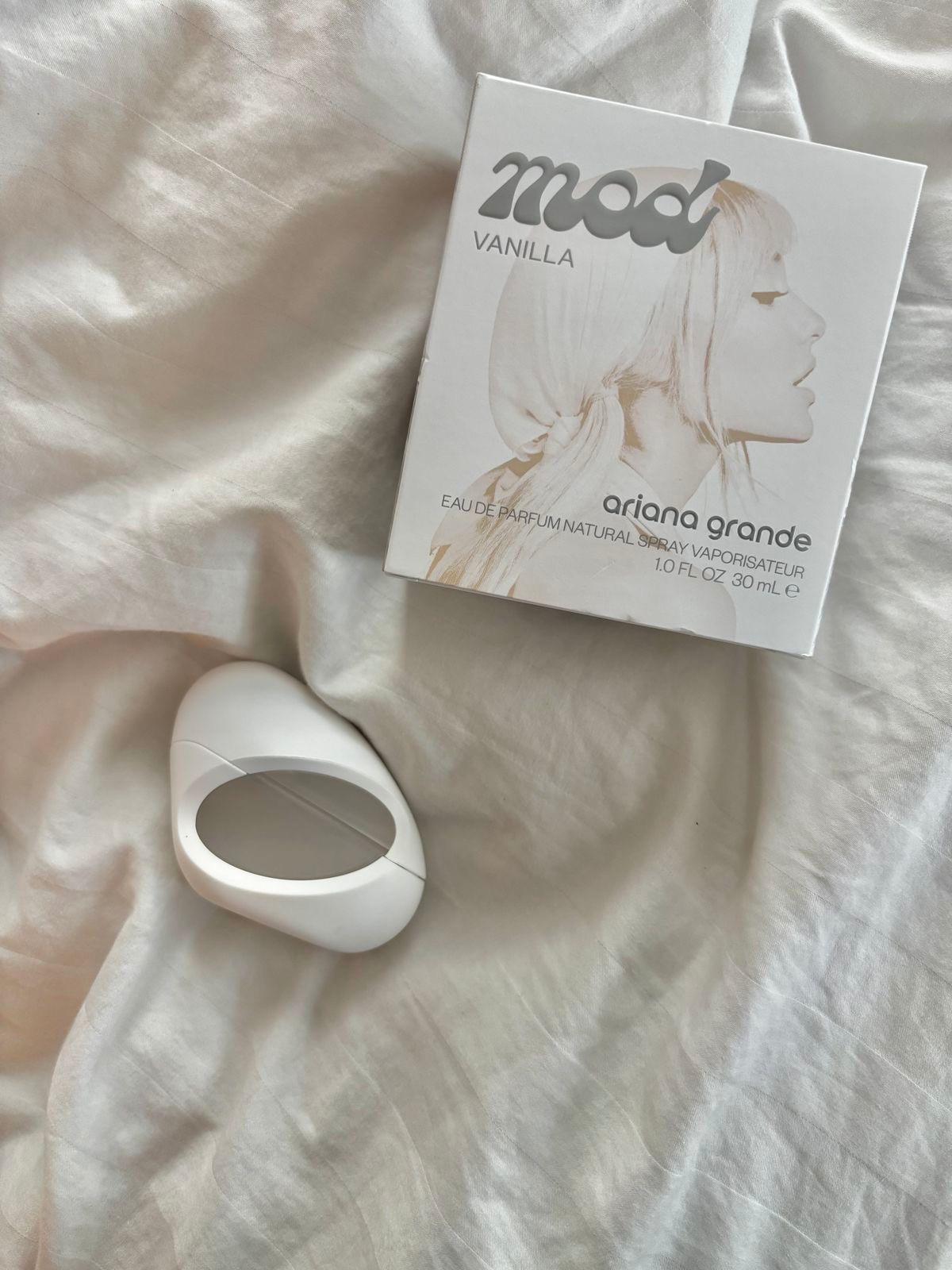 Scent of the day: Mod Vanilla 🍦✨
If you love cozy, sweet fragrances that still feel elevated, this one is a must. Mod Vanilla opens with soft plum and pink freesia, melts into a creamy heart of vanilla and cocoa butter, and settles into a warm base of amber and musk. It’s the perfect everyday vanilla, comforting, feminine, and easy to reach for year-round. I’m linking it here because it’s one of those scents you’ll keep coming back to 🤍

#LTKFindsUnder50 #LTKBeauty #LTKselfcare