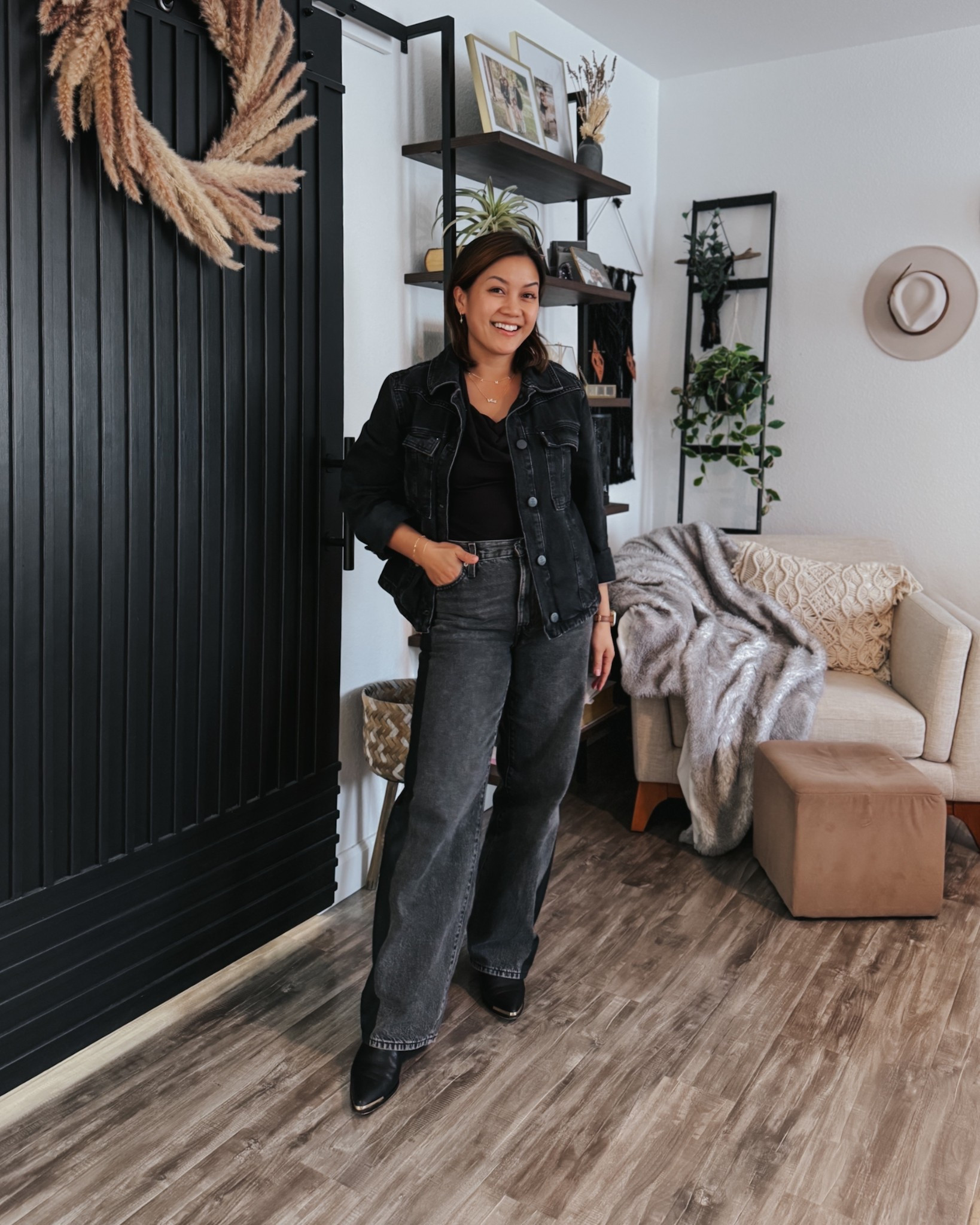 Black denim, I love her 🖤

#LTKSaleAlert #LTKStyleTip #LTKPetite
