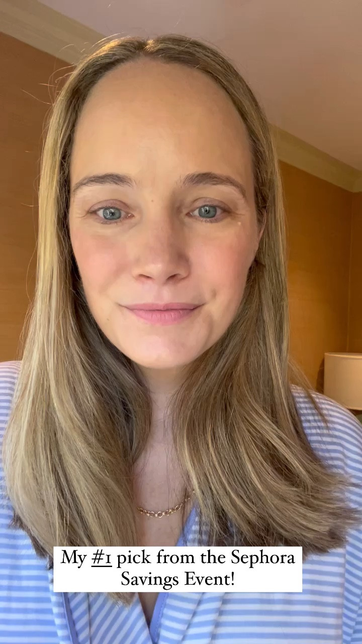 My number one pick from the @sephora Savings Event has to be the Augustinus Bader Rich Cream. So so hydrating if you have dry skin, I call it my personal fountain of youth! 

Use code SAVINGS for 20% off if you are Rouge. Event opens up to all tiers 11/5!

All tiers can take 30% off Sephora Collection products.
#sephorahaul #sephorapartner 