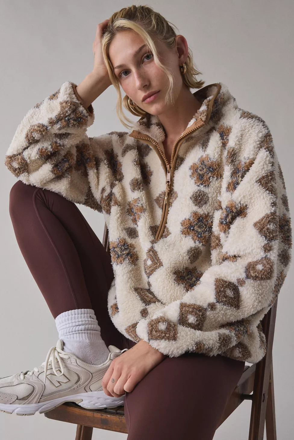 THE UPSIDE Harlow Piled Fleece Quarter Zip Pullover | Urban Outfitters (US and RoW)