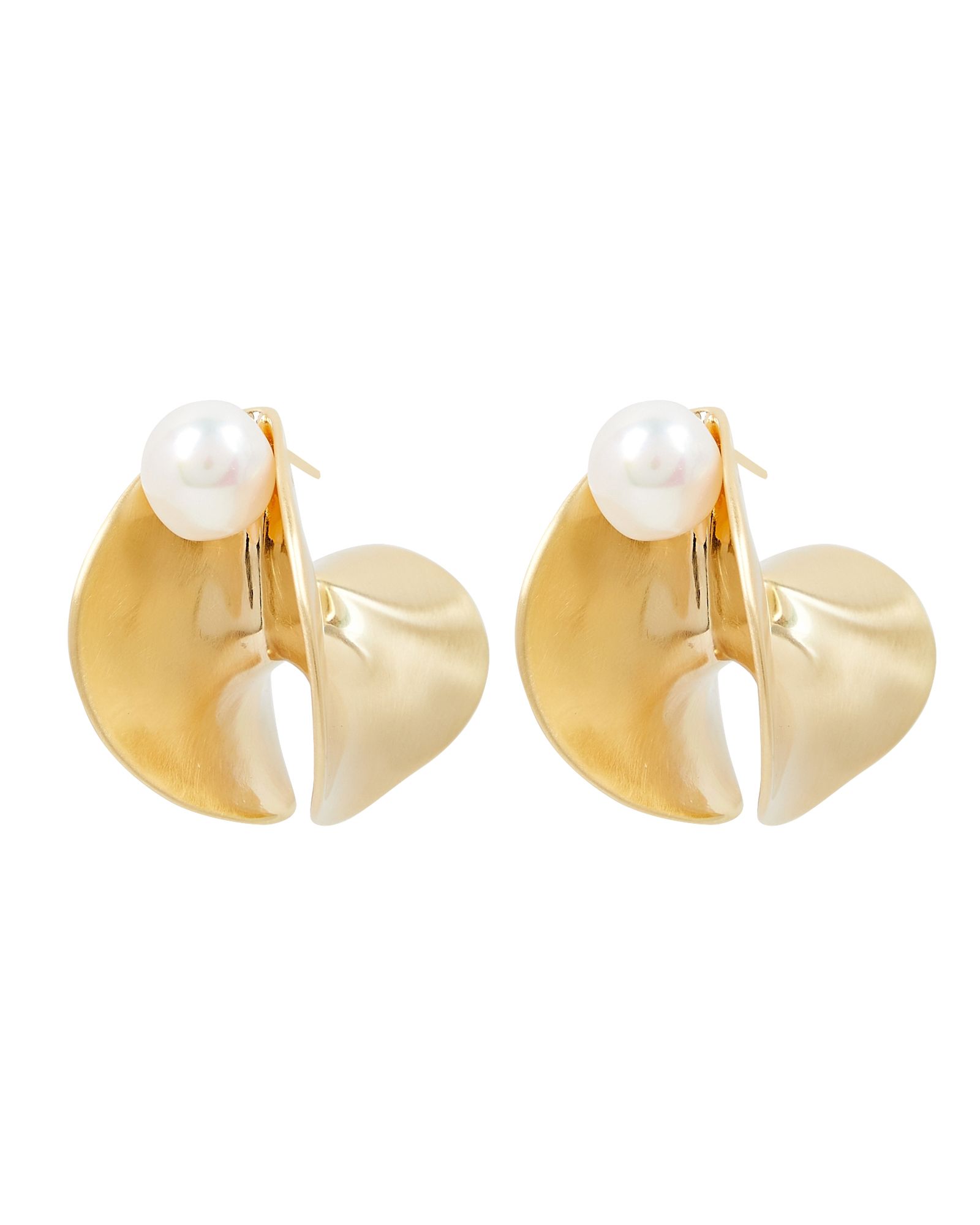 Shira Folded Leaf Pearl Earrings | INTERMIX