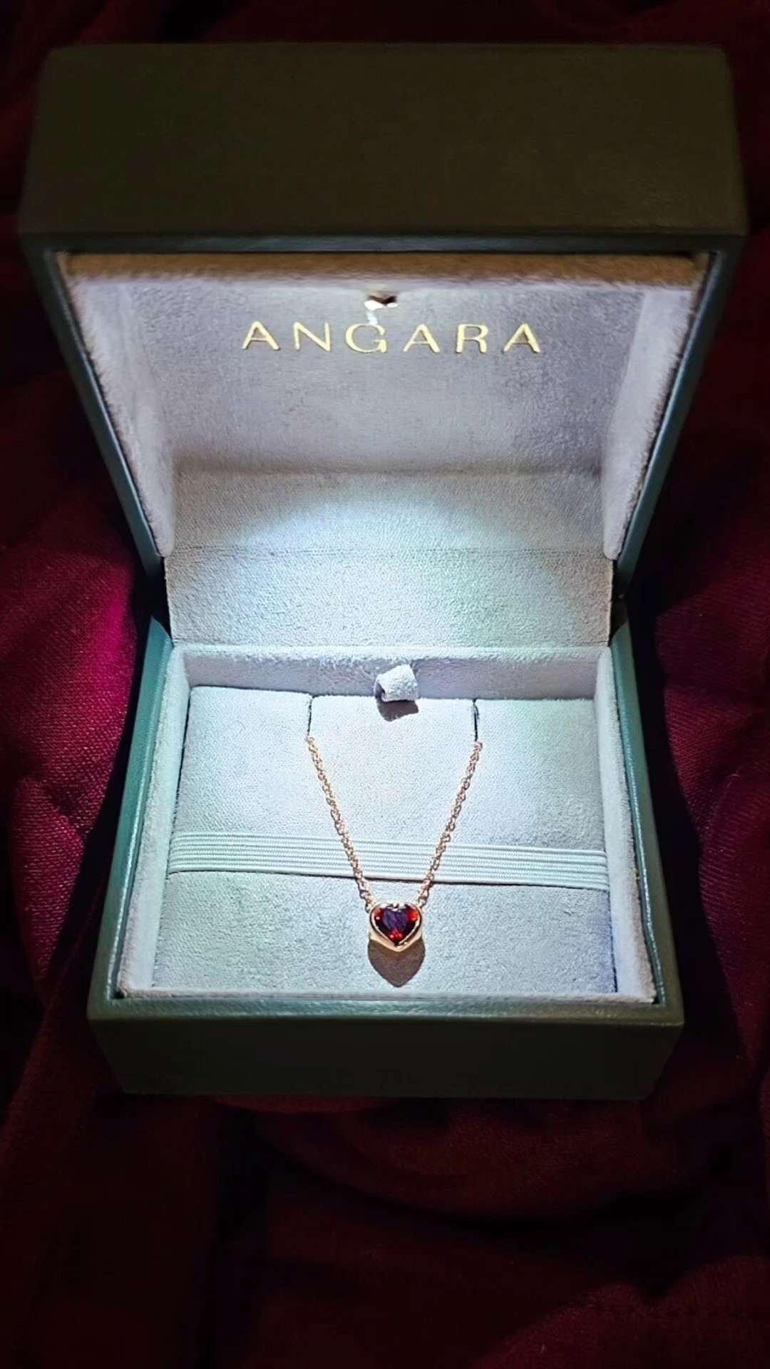 The ultimate Valentine’s Day gift 💎 Use my code REBECCA12 for 12% off orders over $500, plus a free gift with every purchase 🎁✨#SoThisIsLove #GiftWithAngara #ad #ValentinesDay #AngaraJewelry

#LTKValentine #LTKSaleAlert