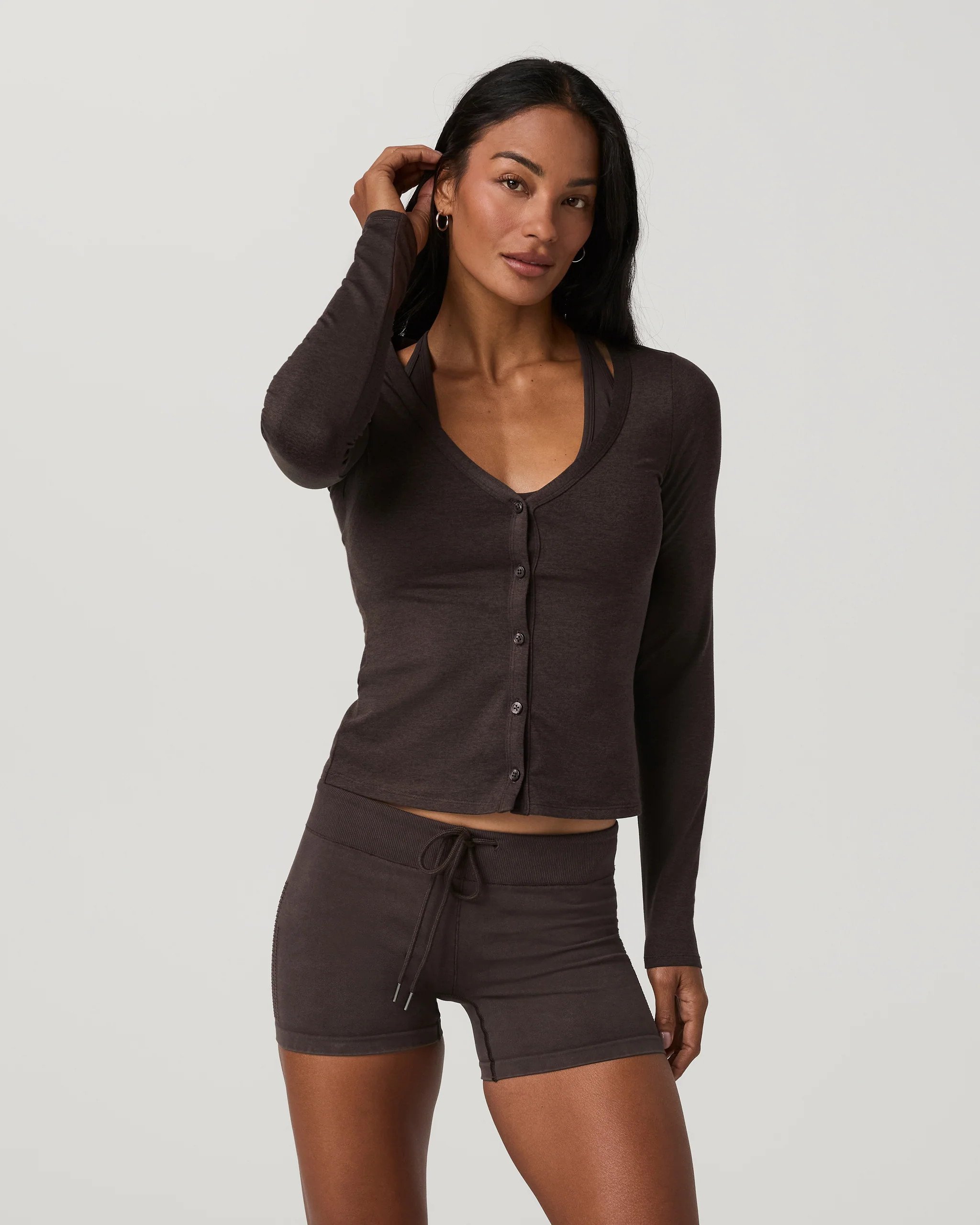 Long Sleeve Halo V-Neck Cardigan | Vuori Clothing (US & Canada)