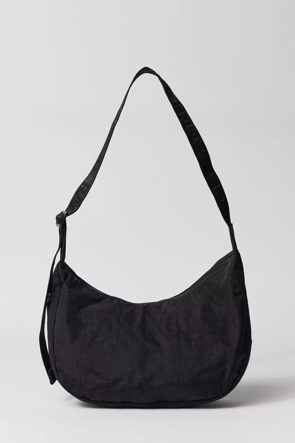 BAGGU Medium Nylon Crescent Bag | Urban Outfitters (US and RoW)
