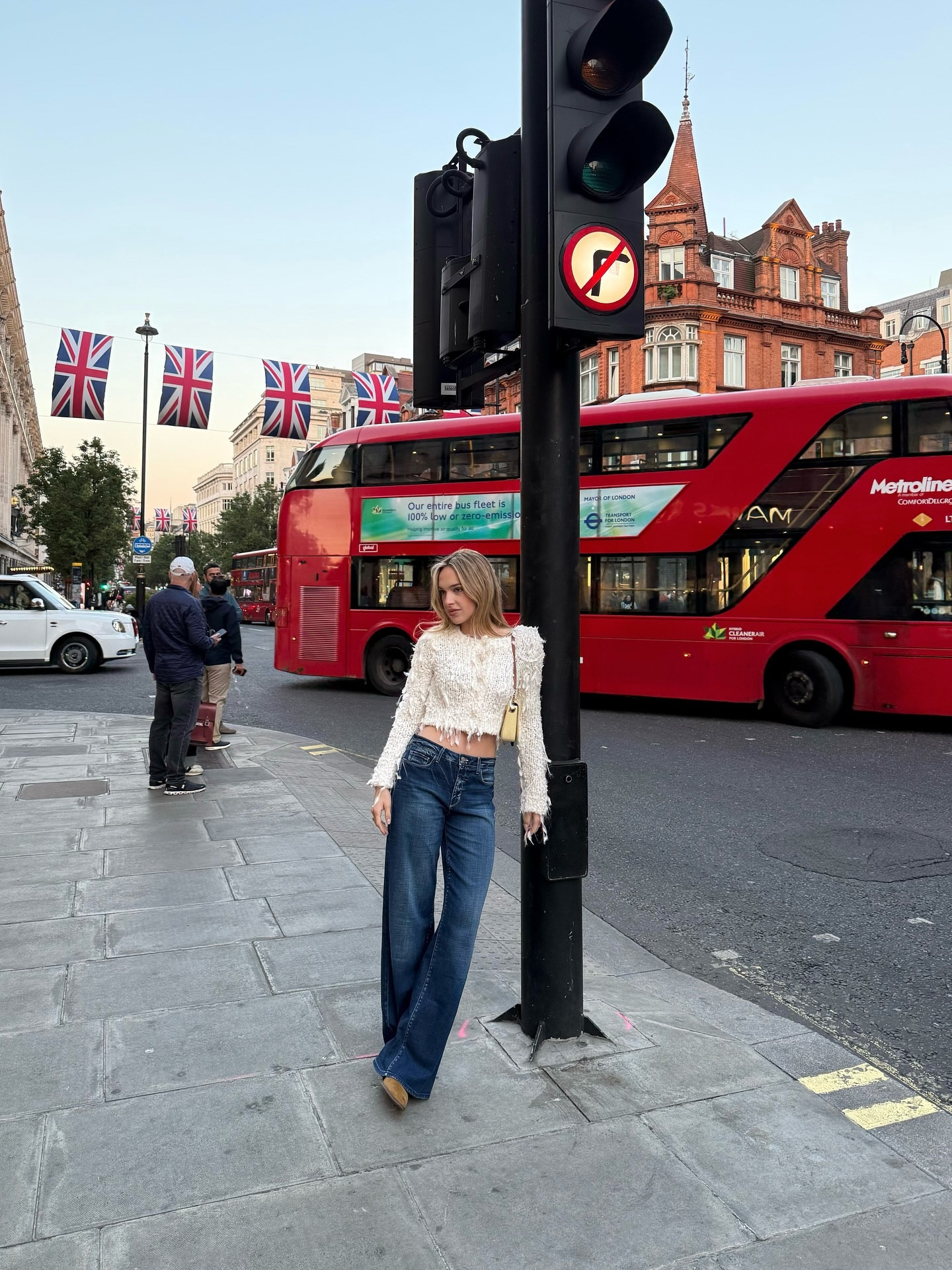 roll the tapes 🎥🎞️